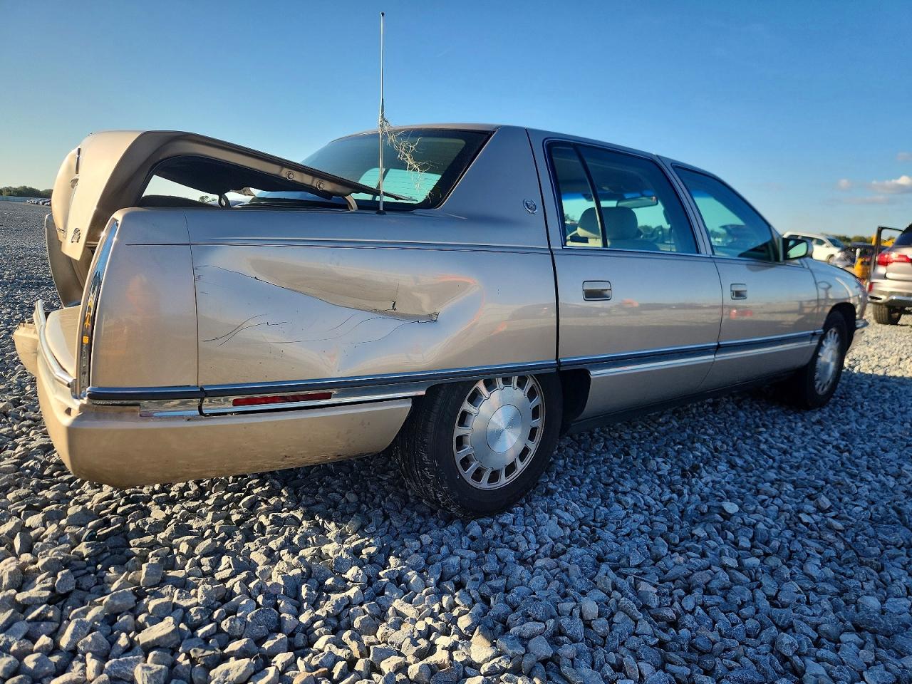 1996 Cadillac Deville Tan vin: 1G6KD52Y9TU207080