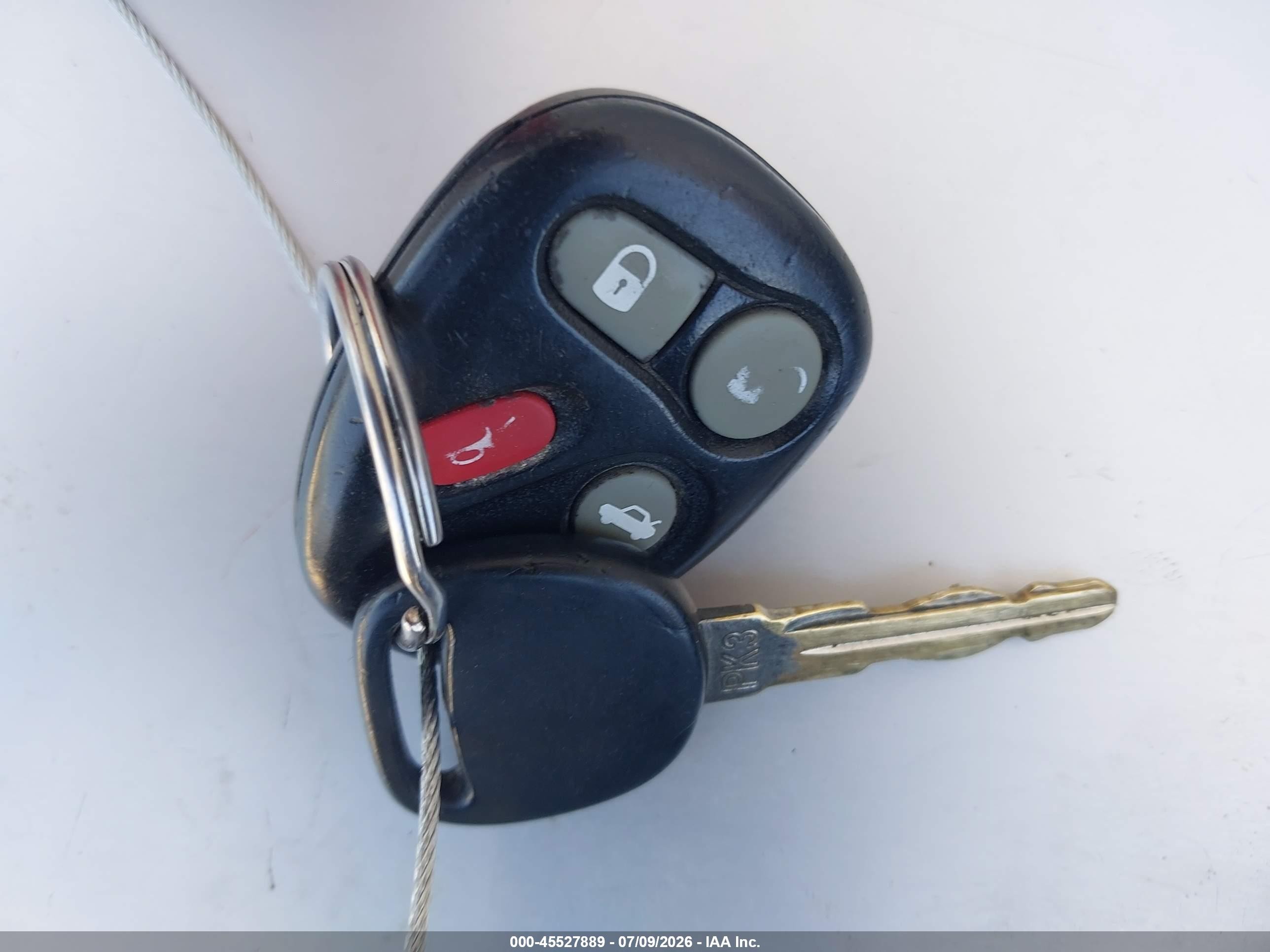 2002 Cadillac Deville Standard Белый vin: 1G6KD54Y02U175552