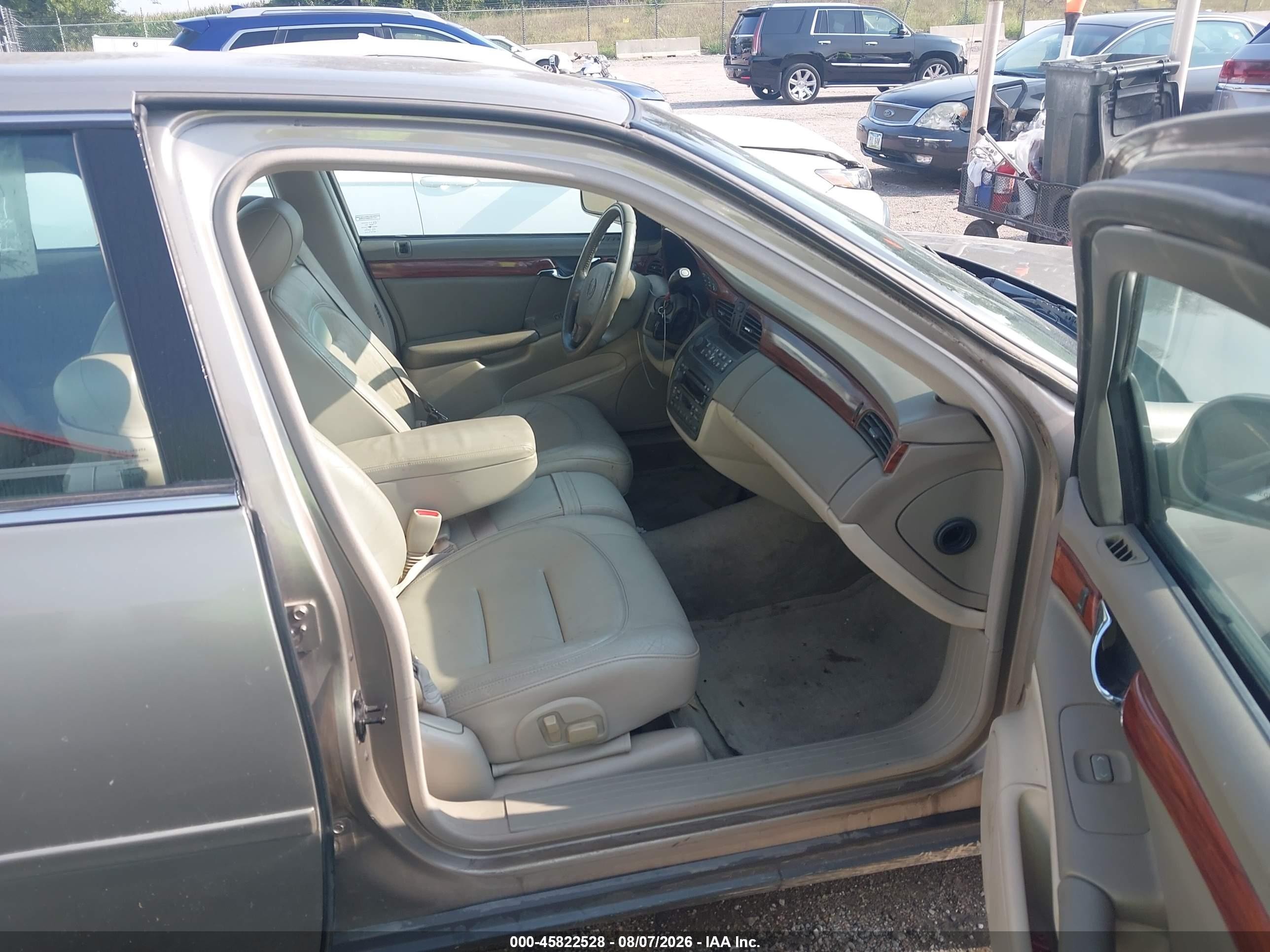 2002 Cadillac Deville   Gold vin: 1G6KD54Y02U246989