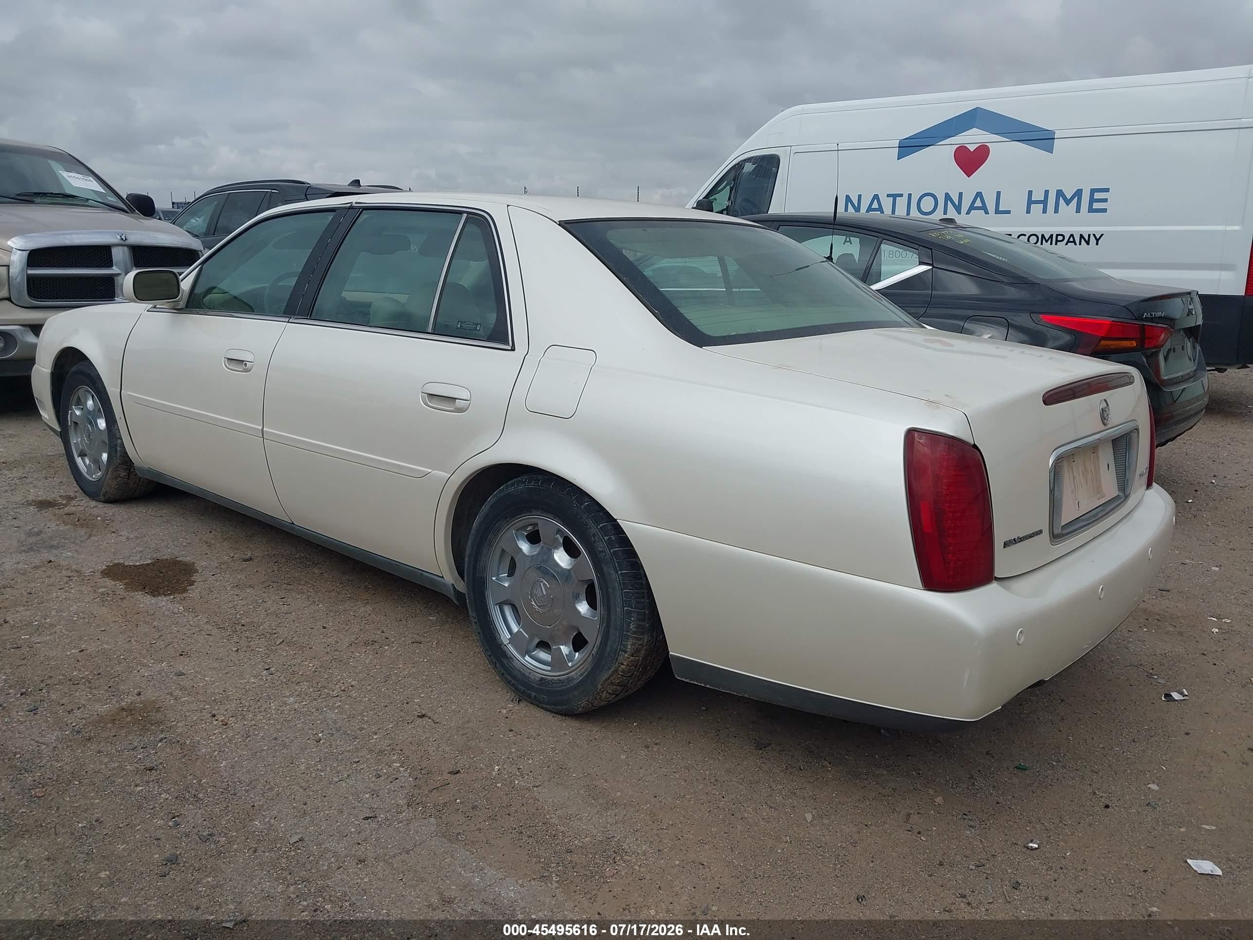 2002 Cadillac Deville   Белый vin: 1G6KD54Y02U282360