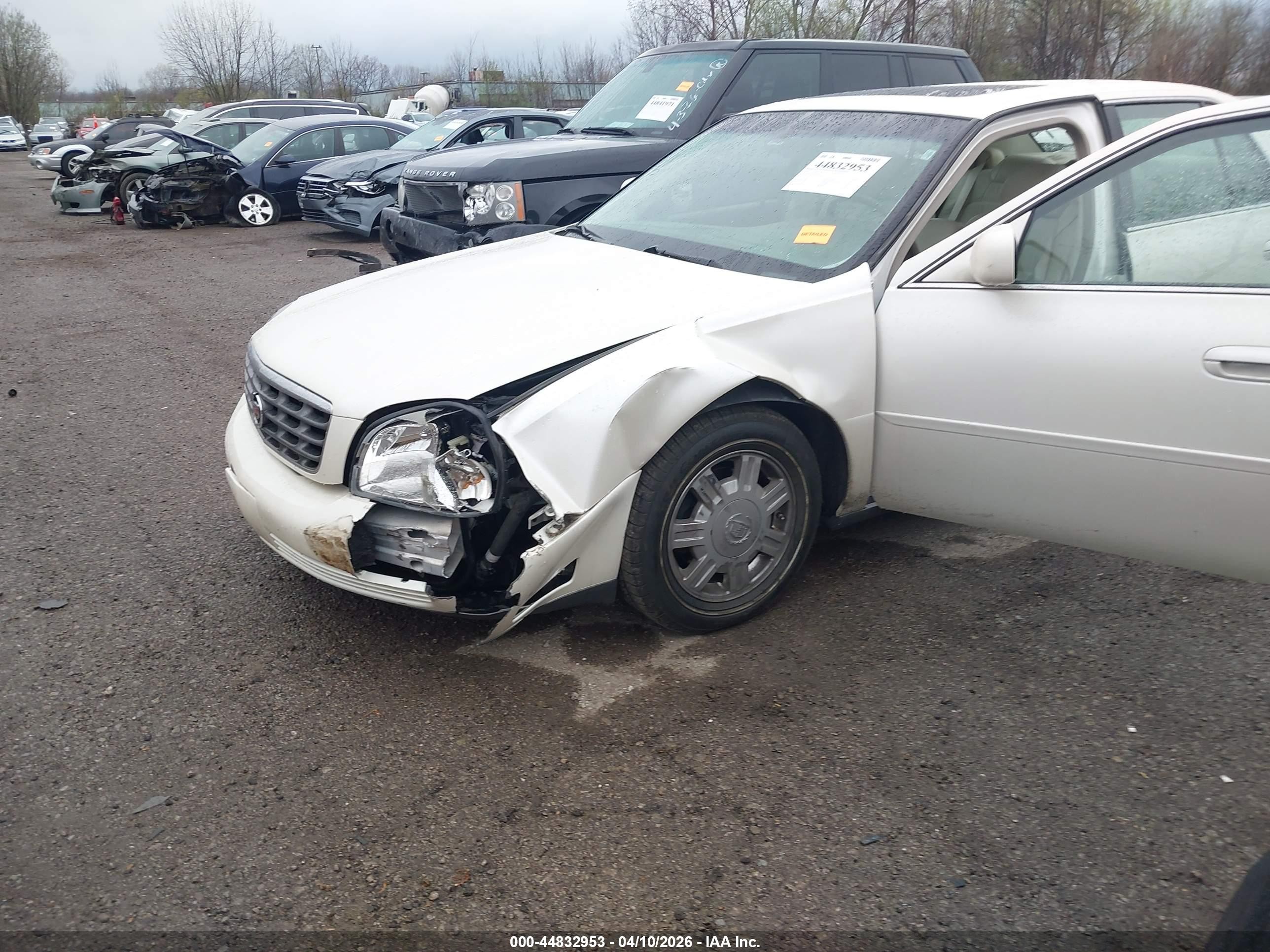 2003 Cadillac Deville Standard White vin: 1G6KD54Y03U280643