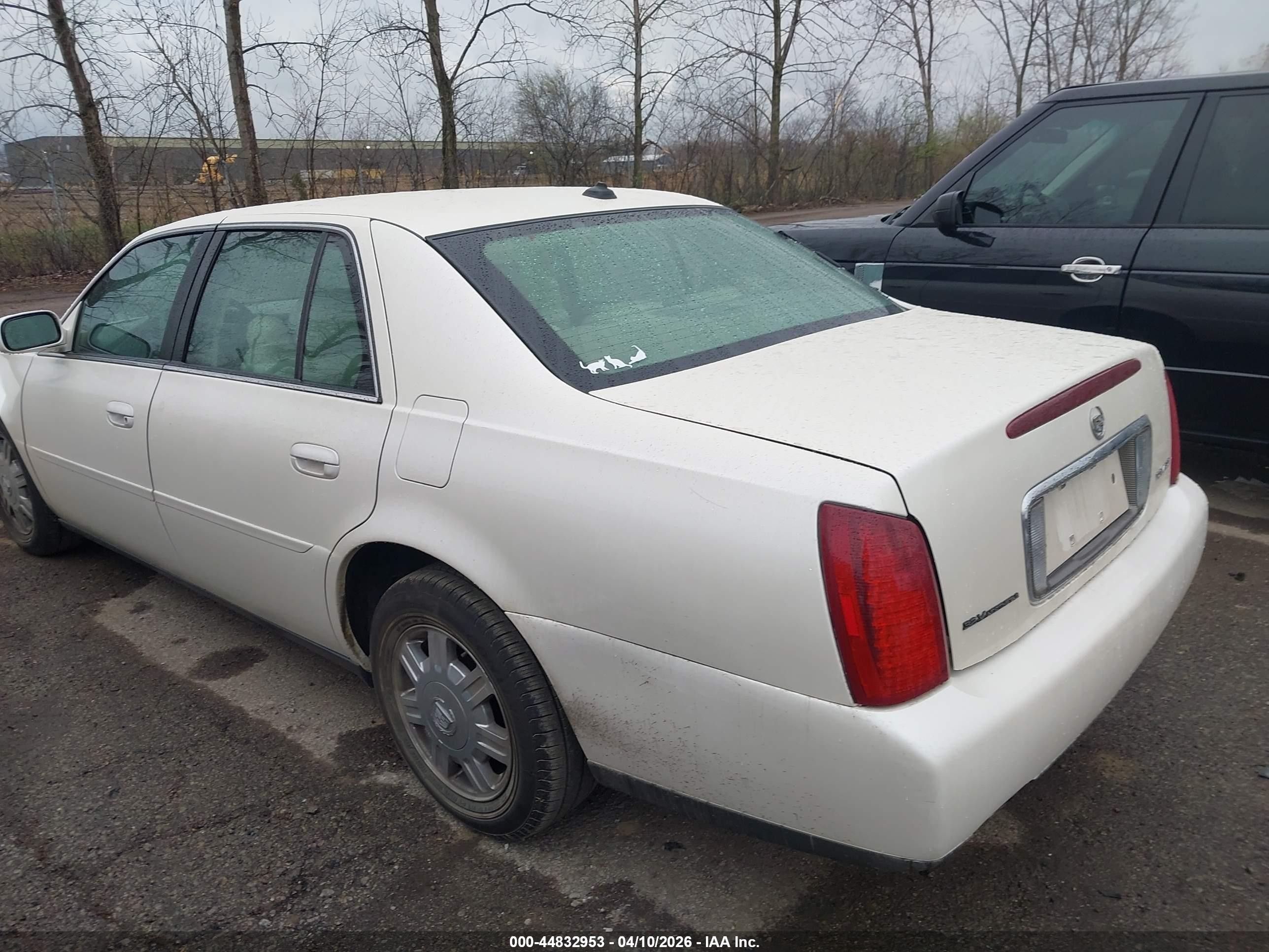 2003 Cadillac Deville Standard White vin: 1G6KD54Y03U280643