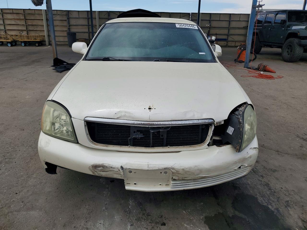 2003 Cadillac Deville White vin: 1G6KD54Y13U211699