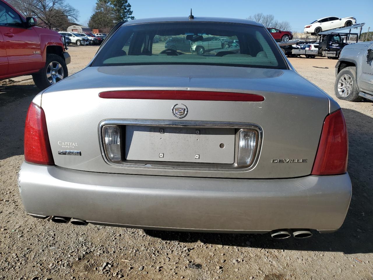 2005 Cadillac Deville Silver vin: 1G6KD54Y15U173149