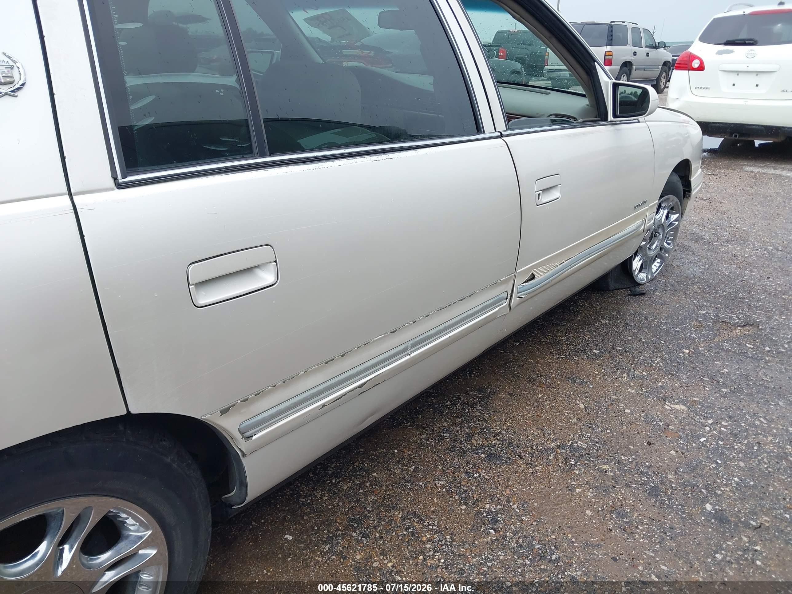 1997 Cadillac Deville Standard Кремовый vin: 1G6KD54Y1VU260548