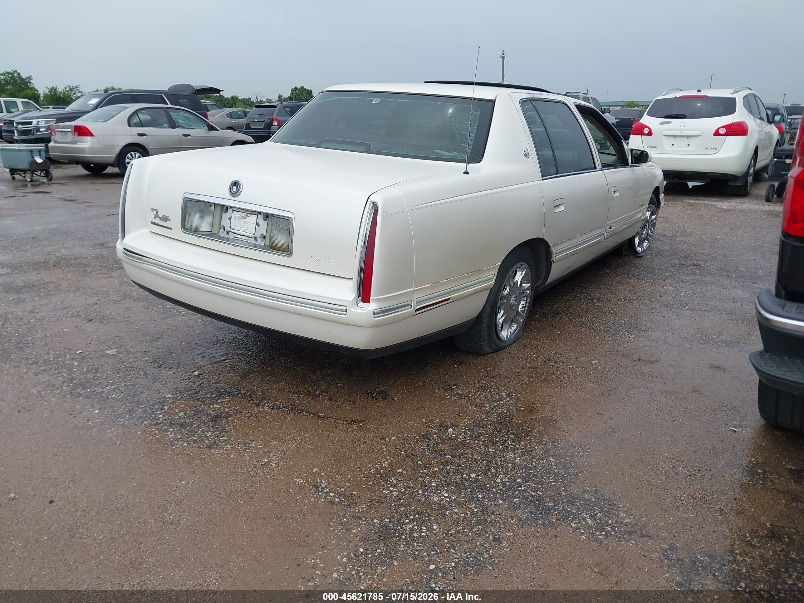 1997 Cadillac Deville Standard Кремовый vin: 1G6KD54Y1VU260548