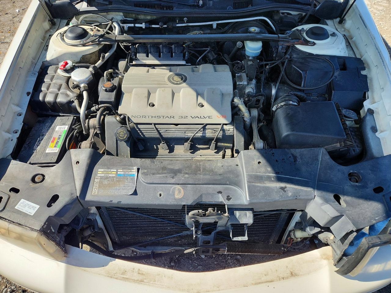 1999 Cadillac Deville Кремовый vin: 1G6KD54Y1XU701291