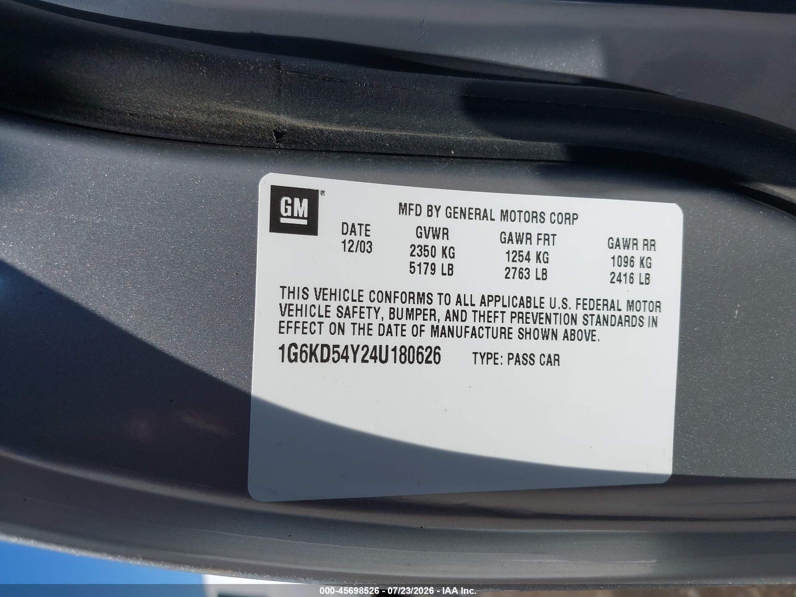 2004 Cadillac Deville   Серебряный vin: 1G6KD54Y24U180626