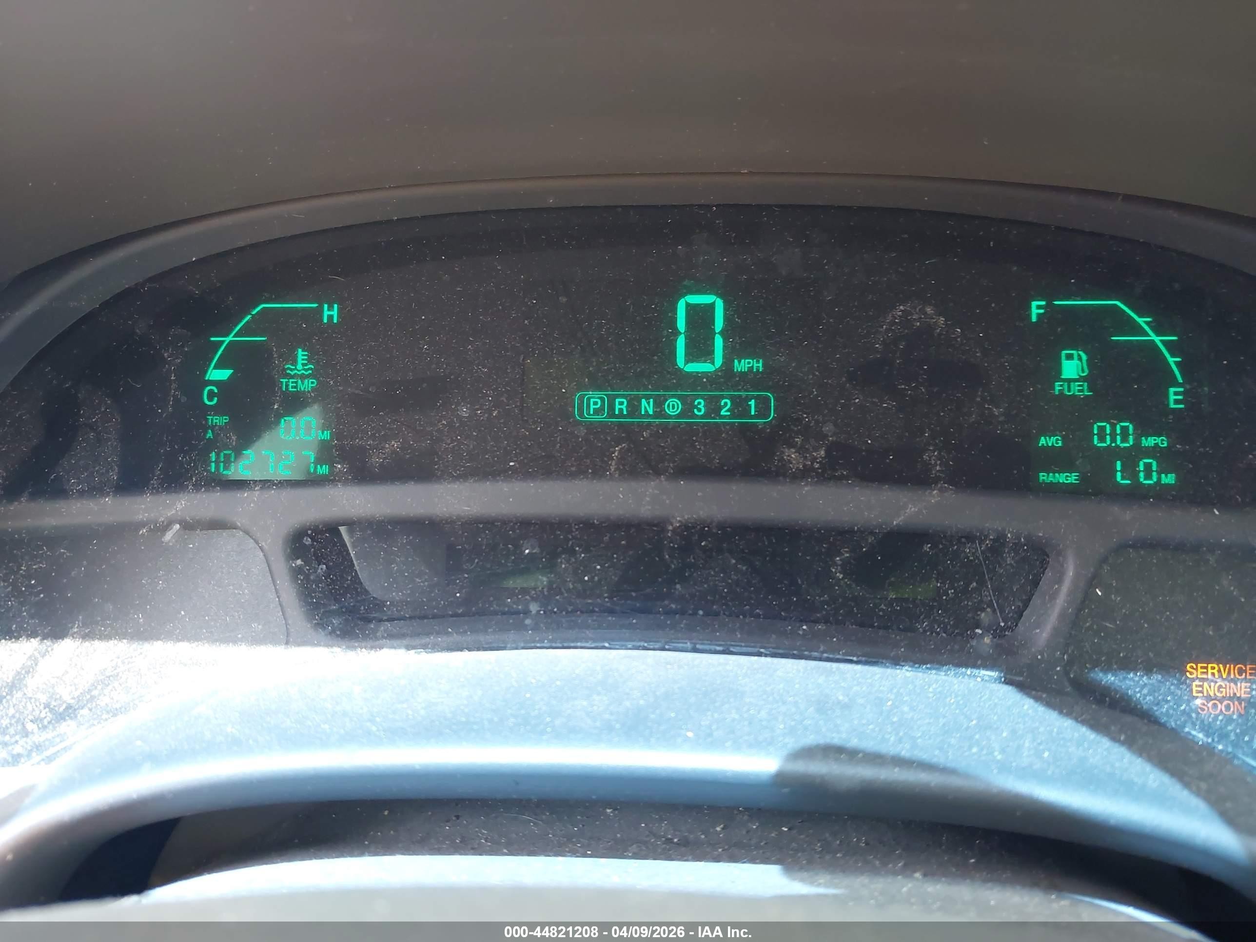 2004 Cadillac Deville Standard Серебряный vin: 1G6KD54Y24U227797