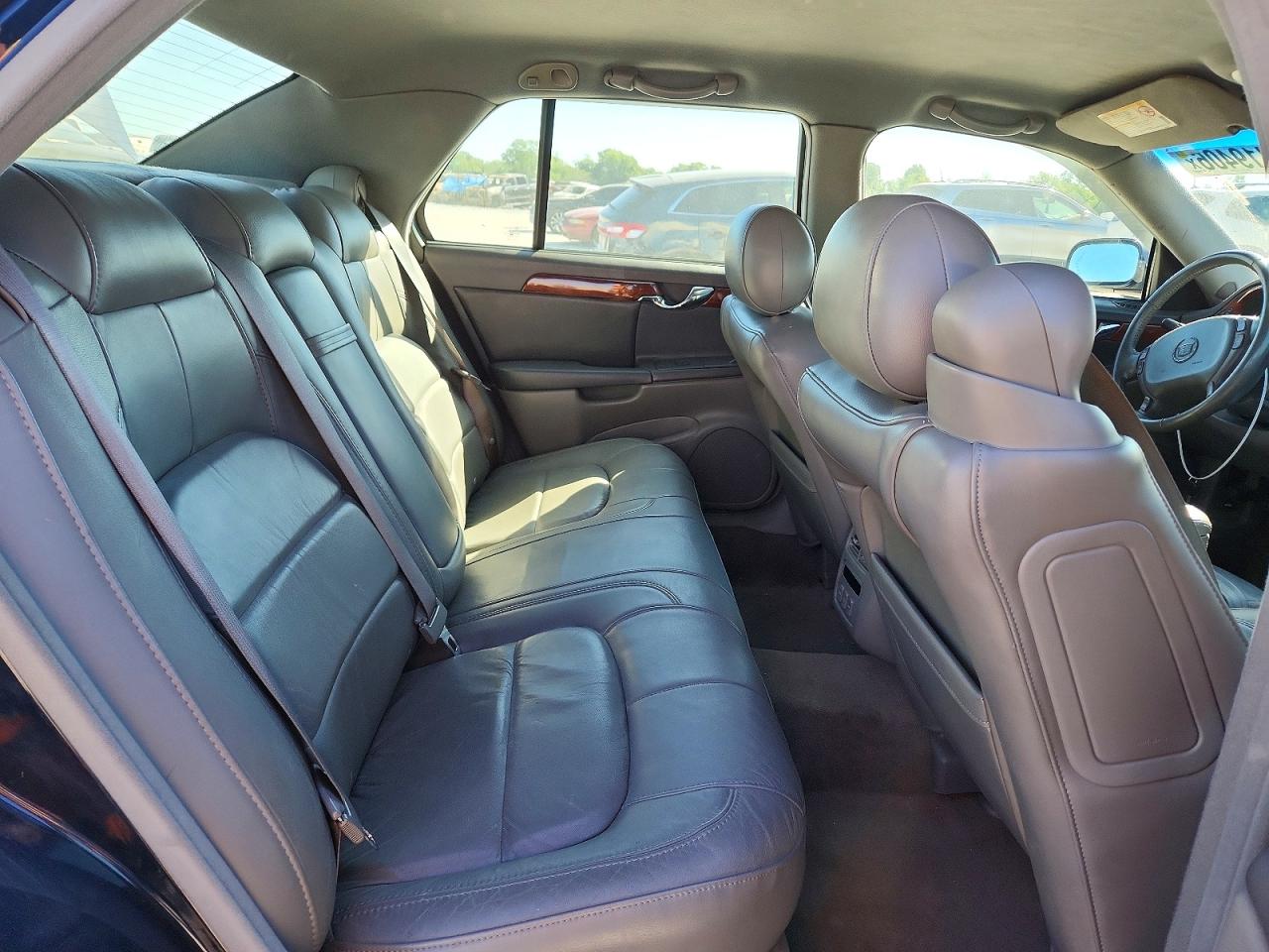 2005 Cadillac Deville Blue vin: 1G6KD54Y25U101229