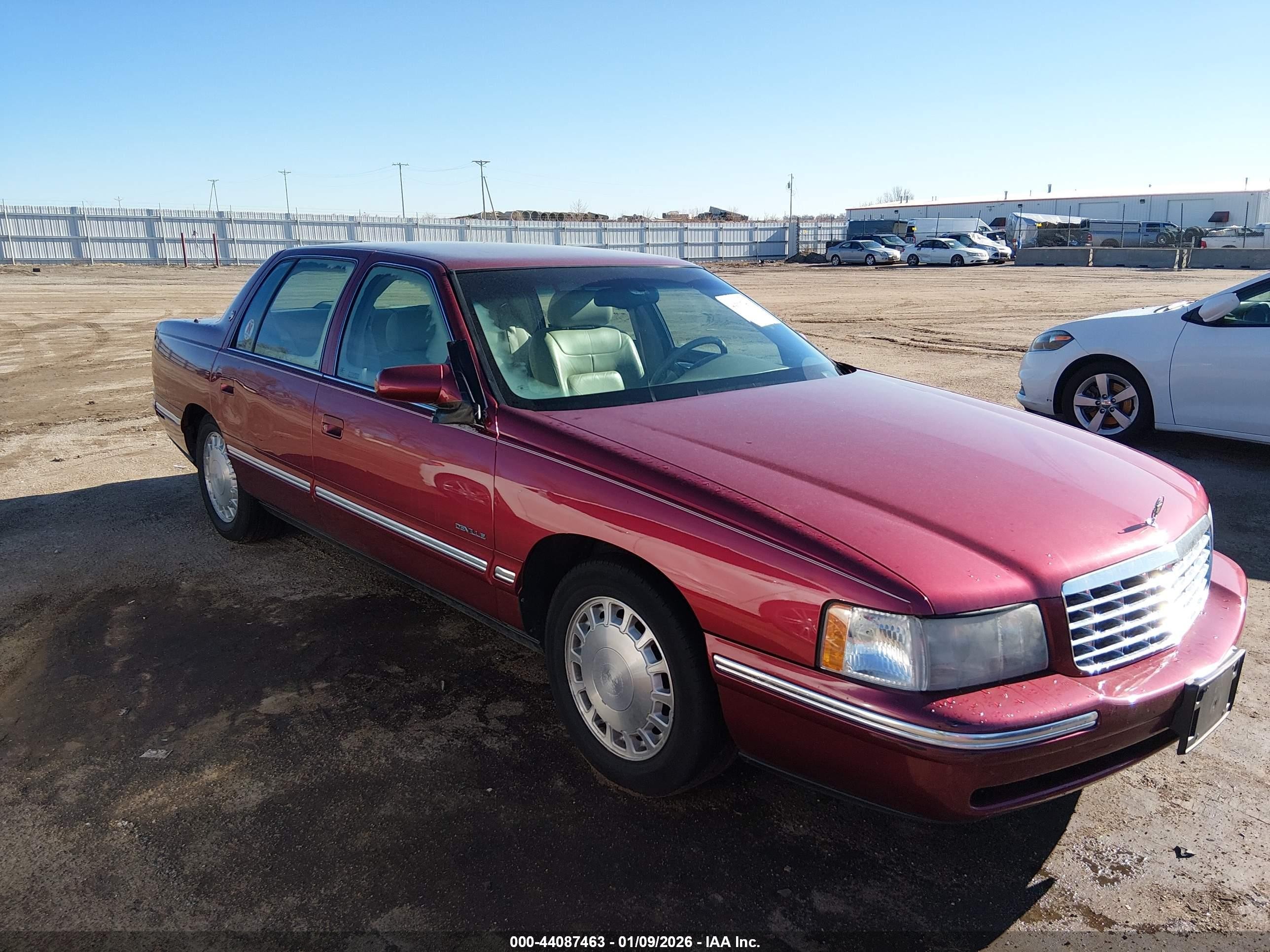 1998 Cadillac Deville Standard Maroon vin: 1G6KD54Y2WU703274