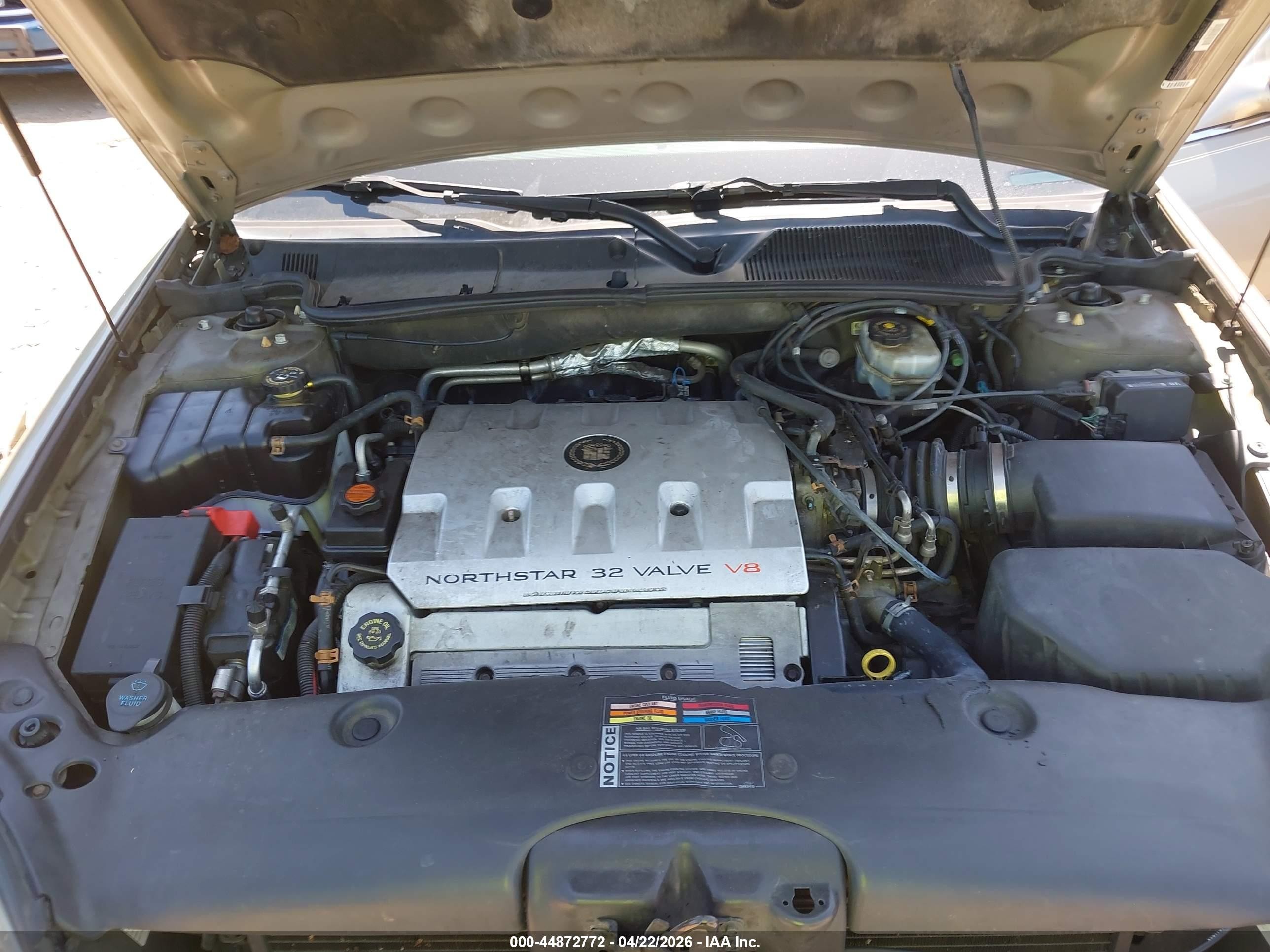 2000 Cadillac Deville Standard Gold vin: 1G6KD54Y2YU201576