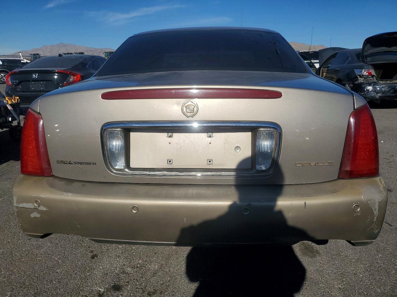 2000 Cadillac Deville Tan vin: 1G6KD54Y2YU267724