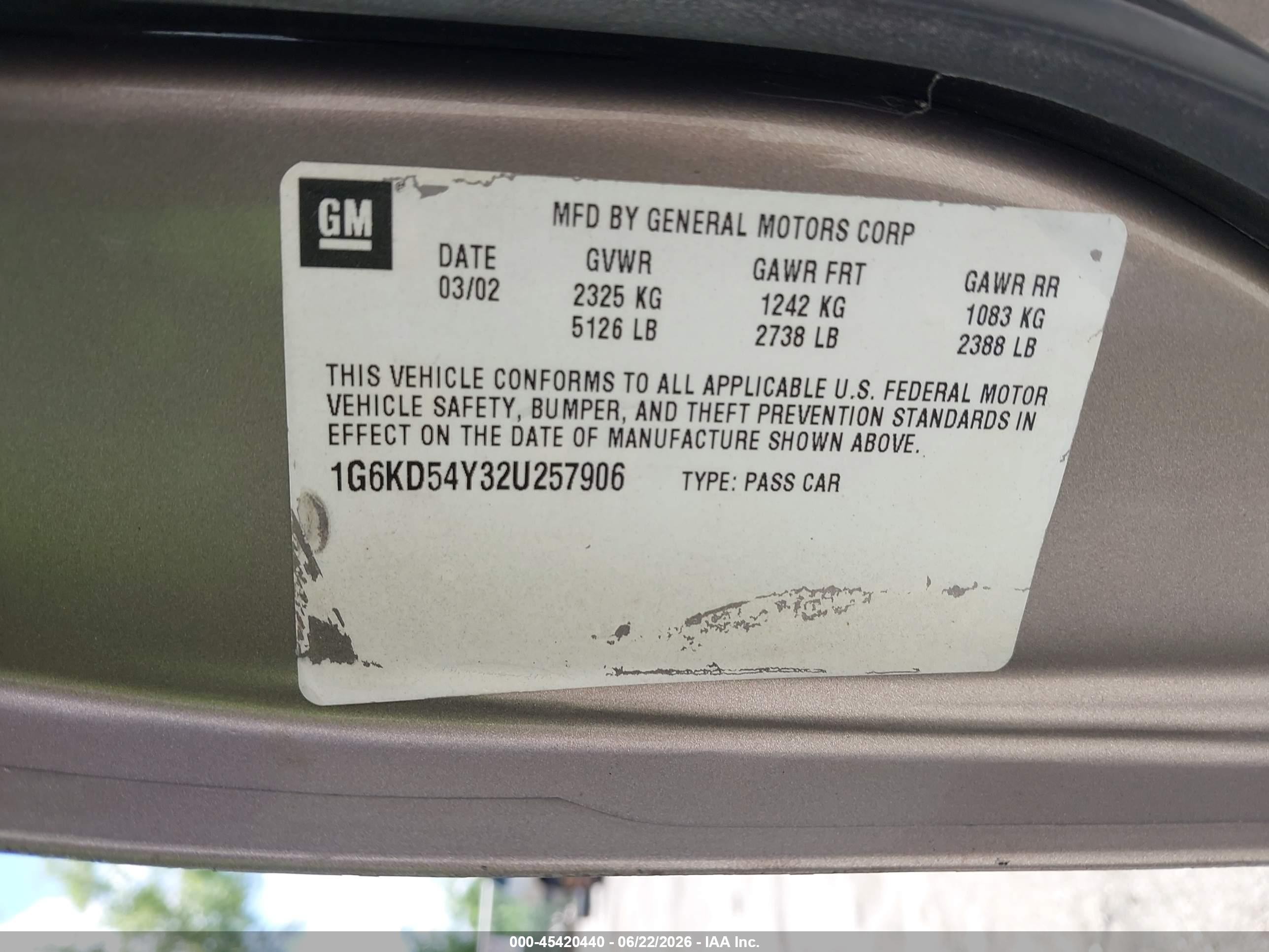 2002 Cadillac Deville   Золотой vin: 1G6KD54Y32U257906