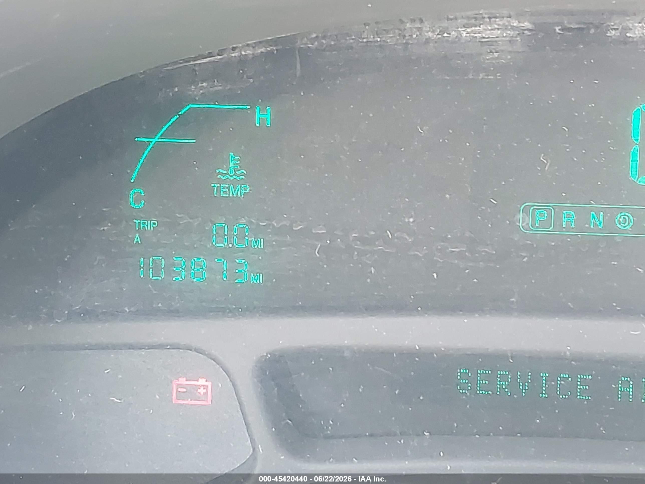 2002 Cadillac Deville   Золотой vin: 1G6KD54Y32U257906