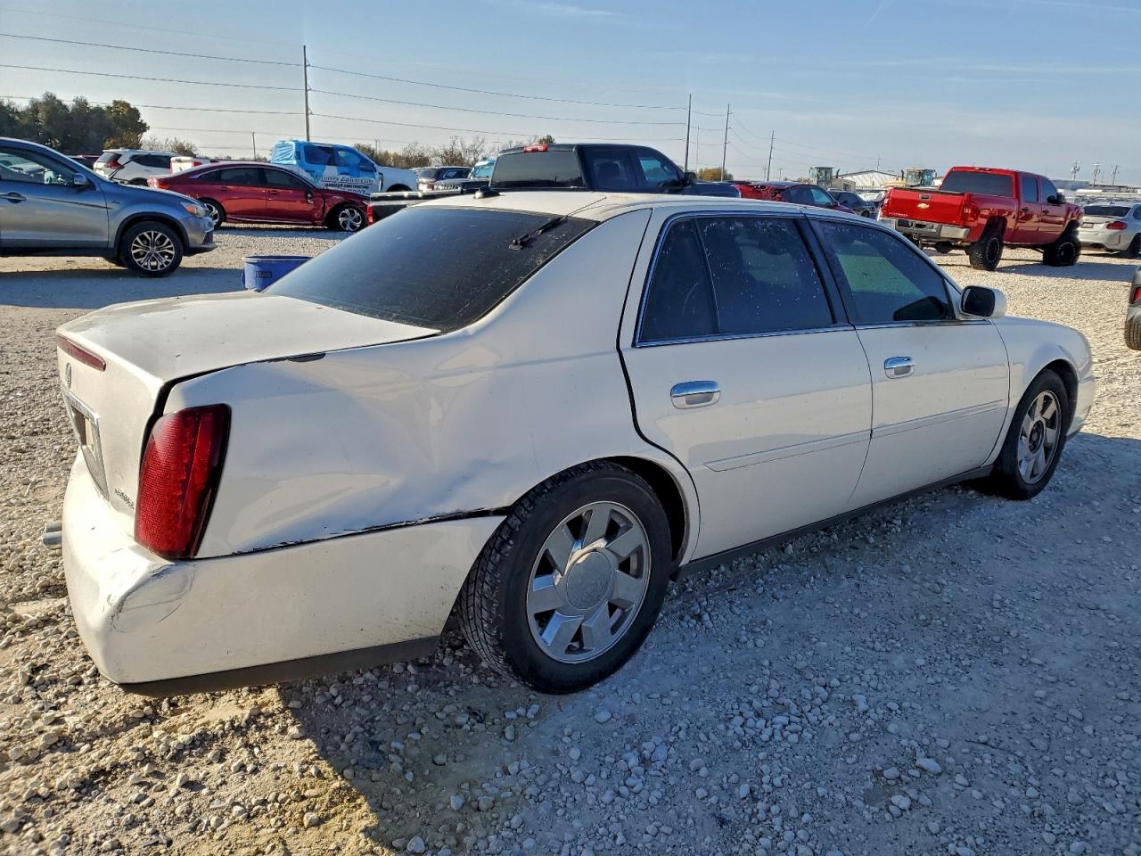 2003 Cadillac Deville White vin: 1G6KD54Y33U158973
