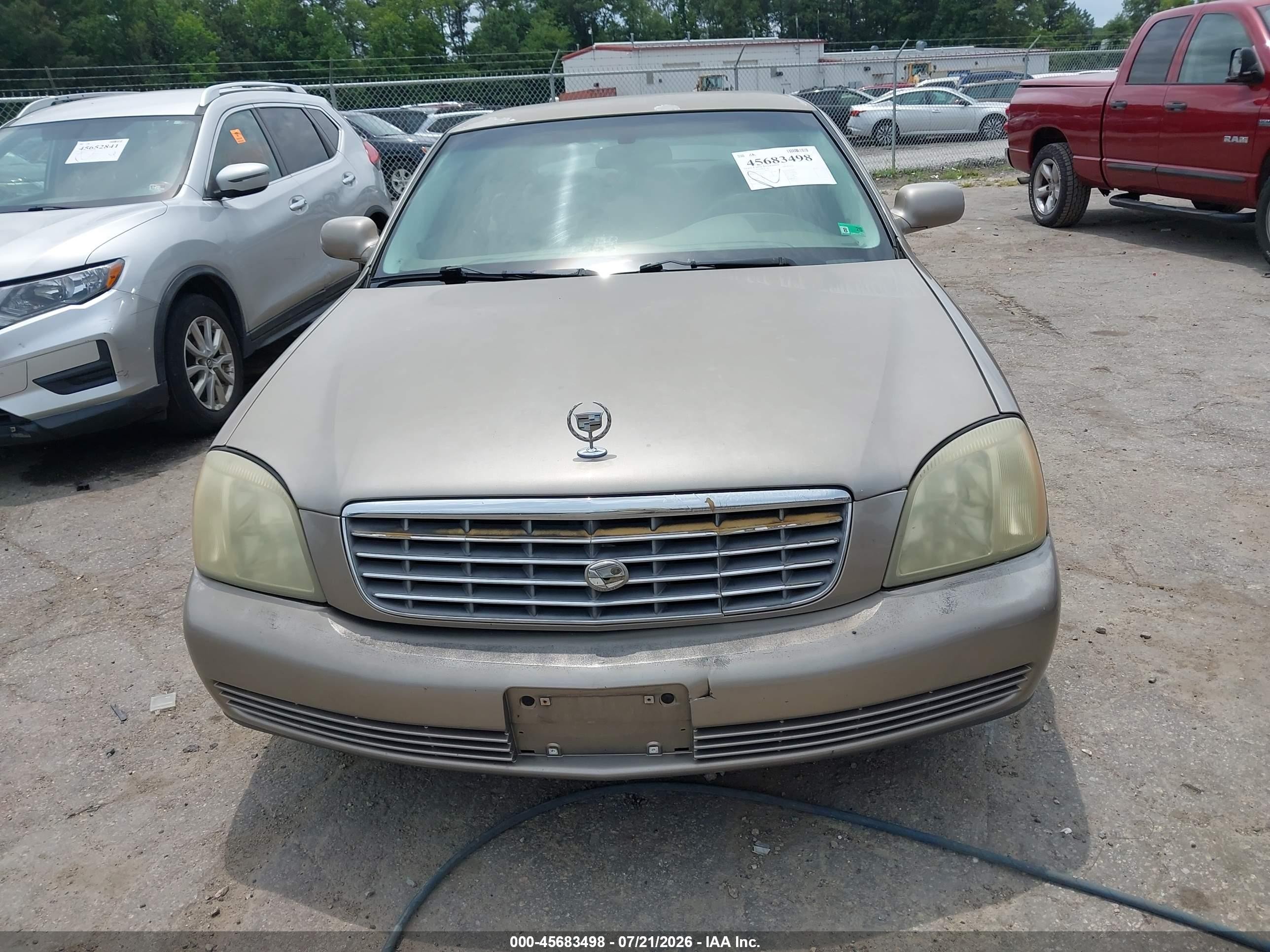 2003 Cadillac Deville Standard Gold vin: 1G6KD54Y33U180293