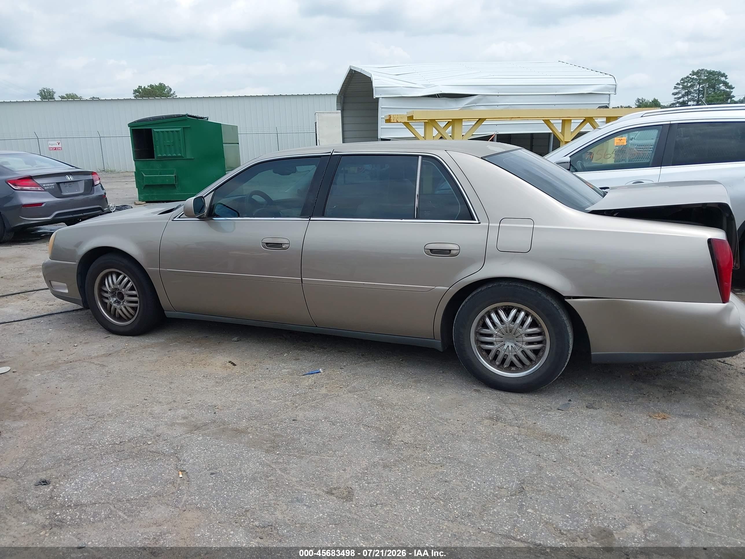 2003 Cadillac Deville Standard Gold vin: 1G6KD54Y33U180293