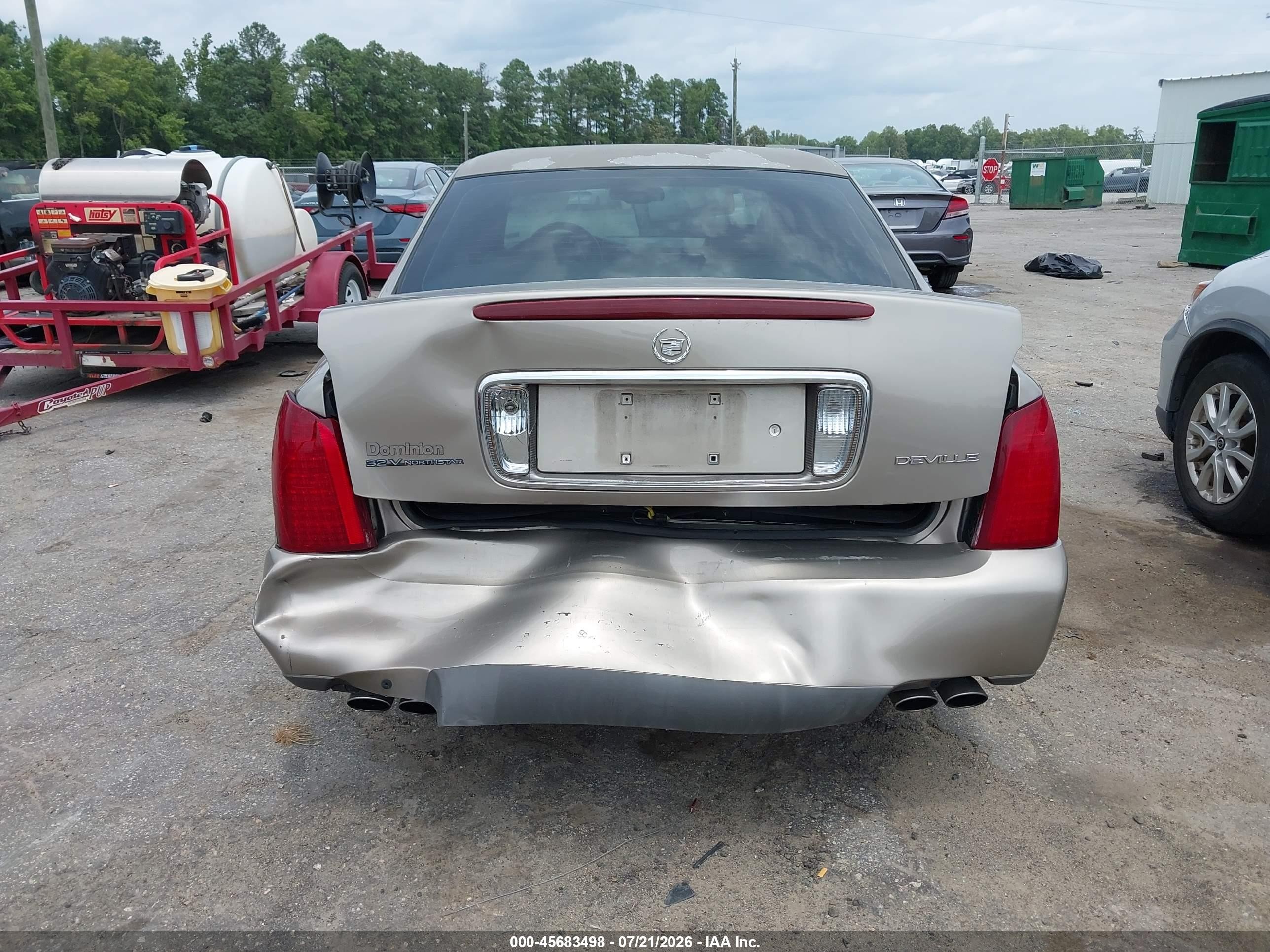 2003 Cadillac Deville Standard Gold vin: 1G6KD54Y33U180293