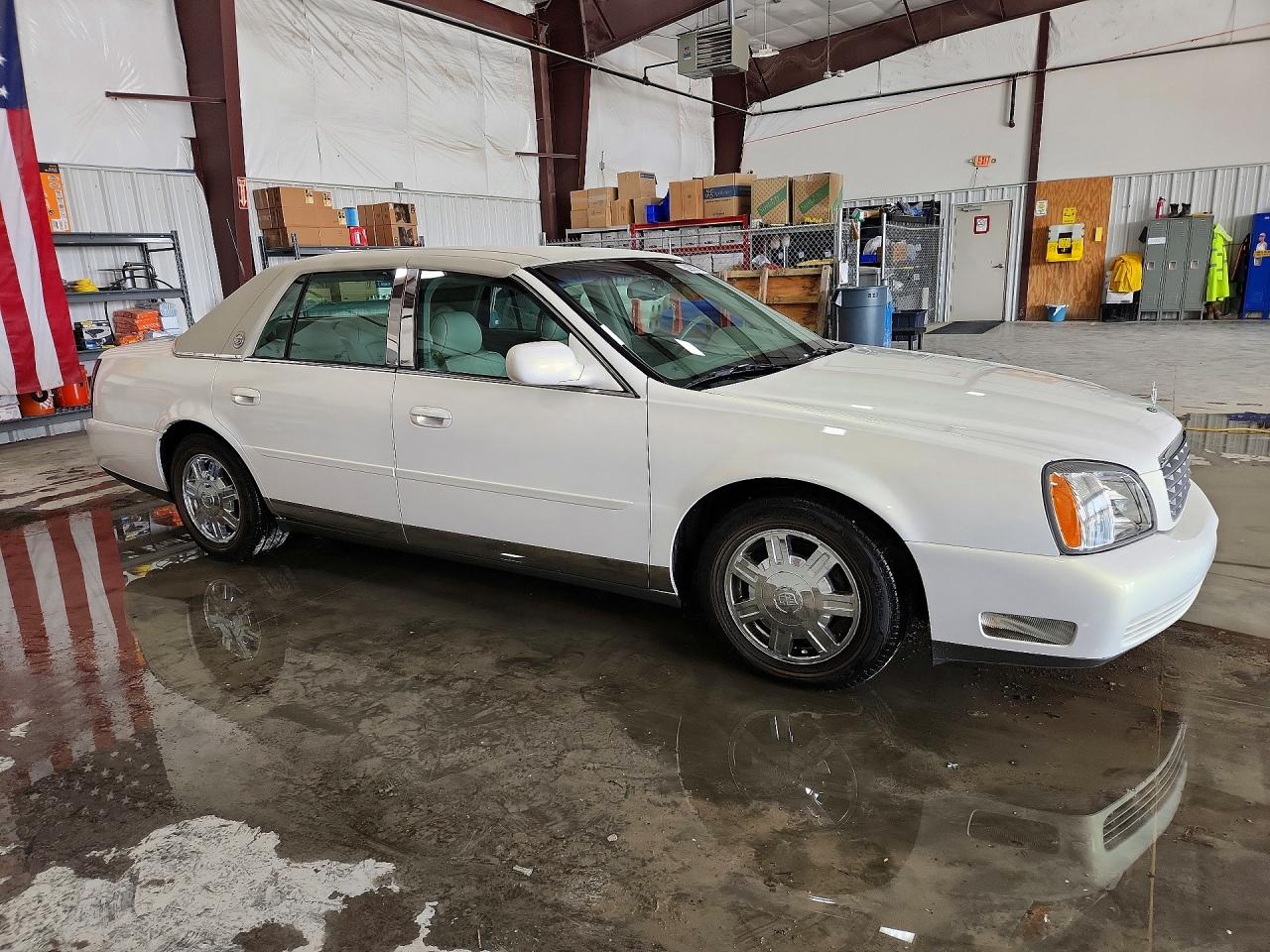 2004 Cadillac Deville Beige vin: 1G6KD54Y34U180277