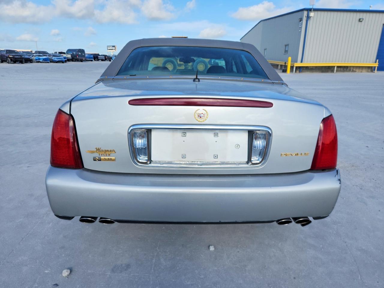 2005 Cadillac De Ville Gray vin: 1G6KD54Y35U236980