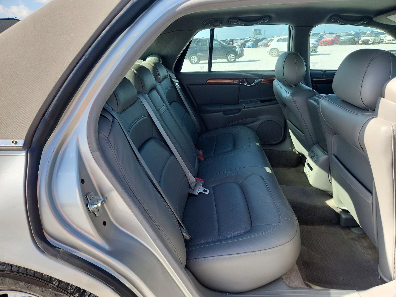 2005 Cadillac De Ville Gray vin: 1G6KD54Y35U236980