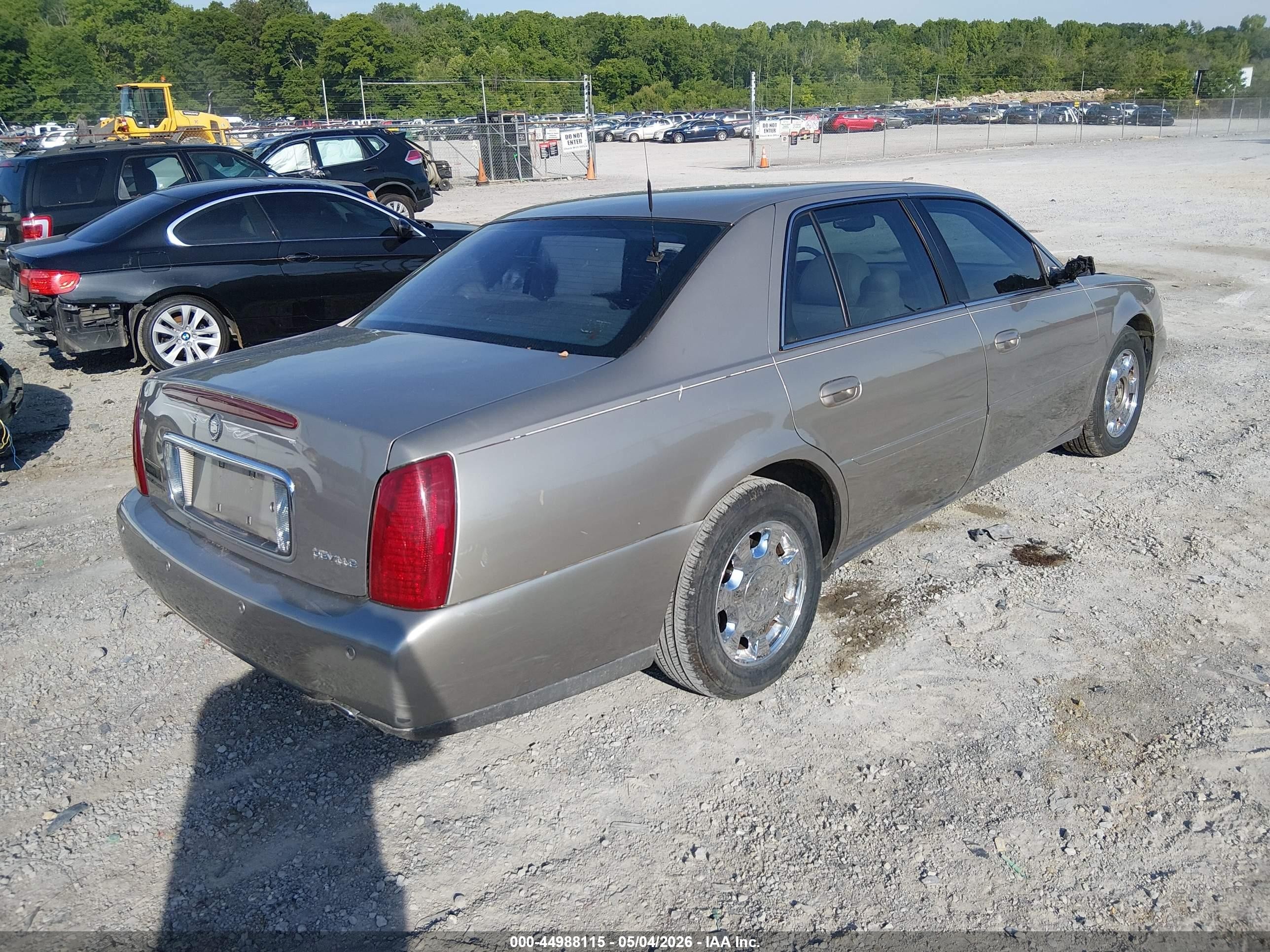 2001 Cadillac Deville Standard Золотой vin: 1G6KD54Y41U286622