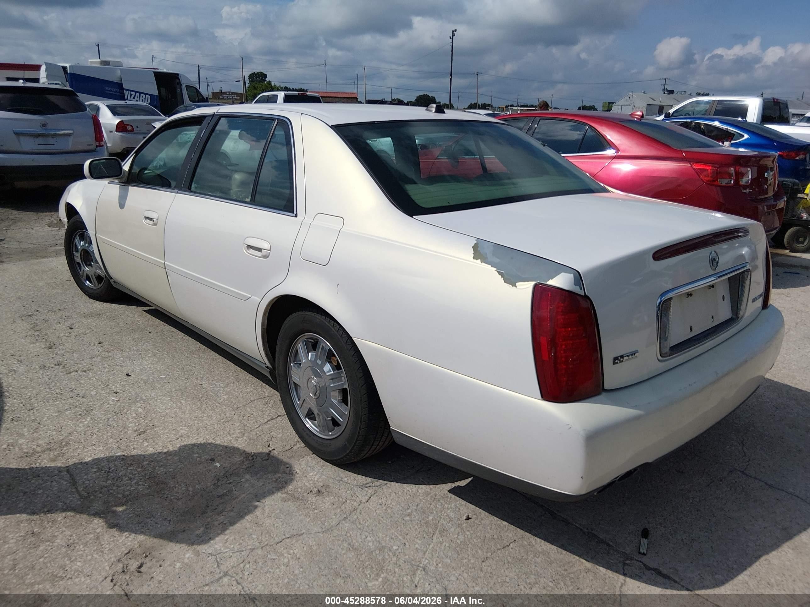 2004 Cadillac Deville Standard Champagne vin: 1G6KD54Y44U217675
