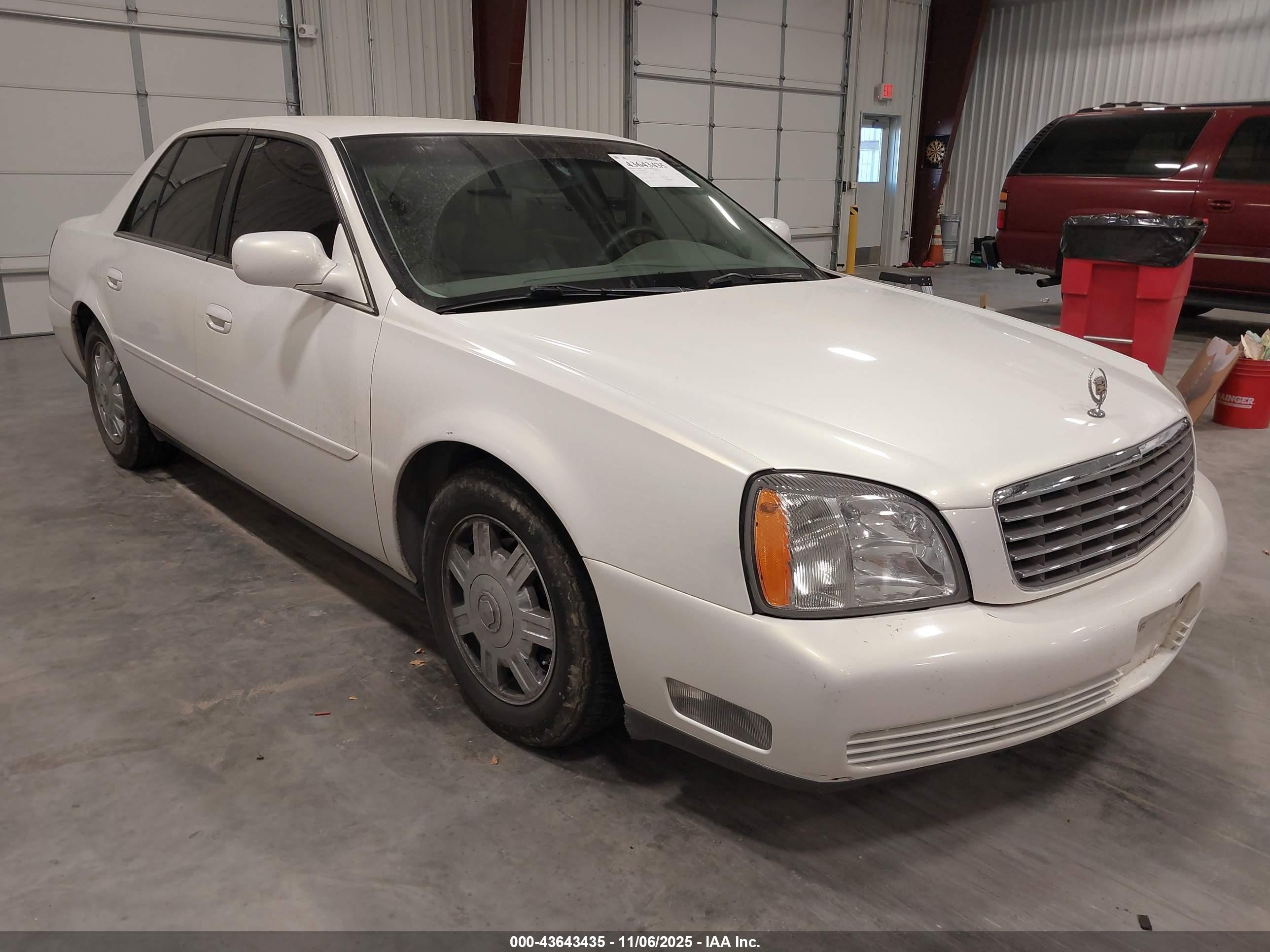 2005 Cadillac Deville Standard White vin: 1G6KD54Y45U196652