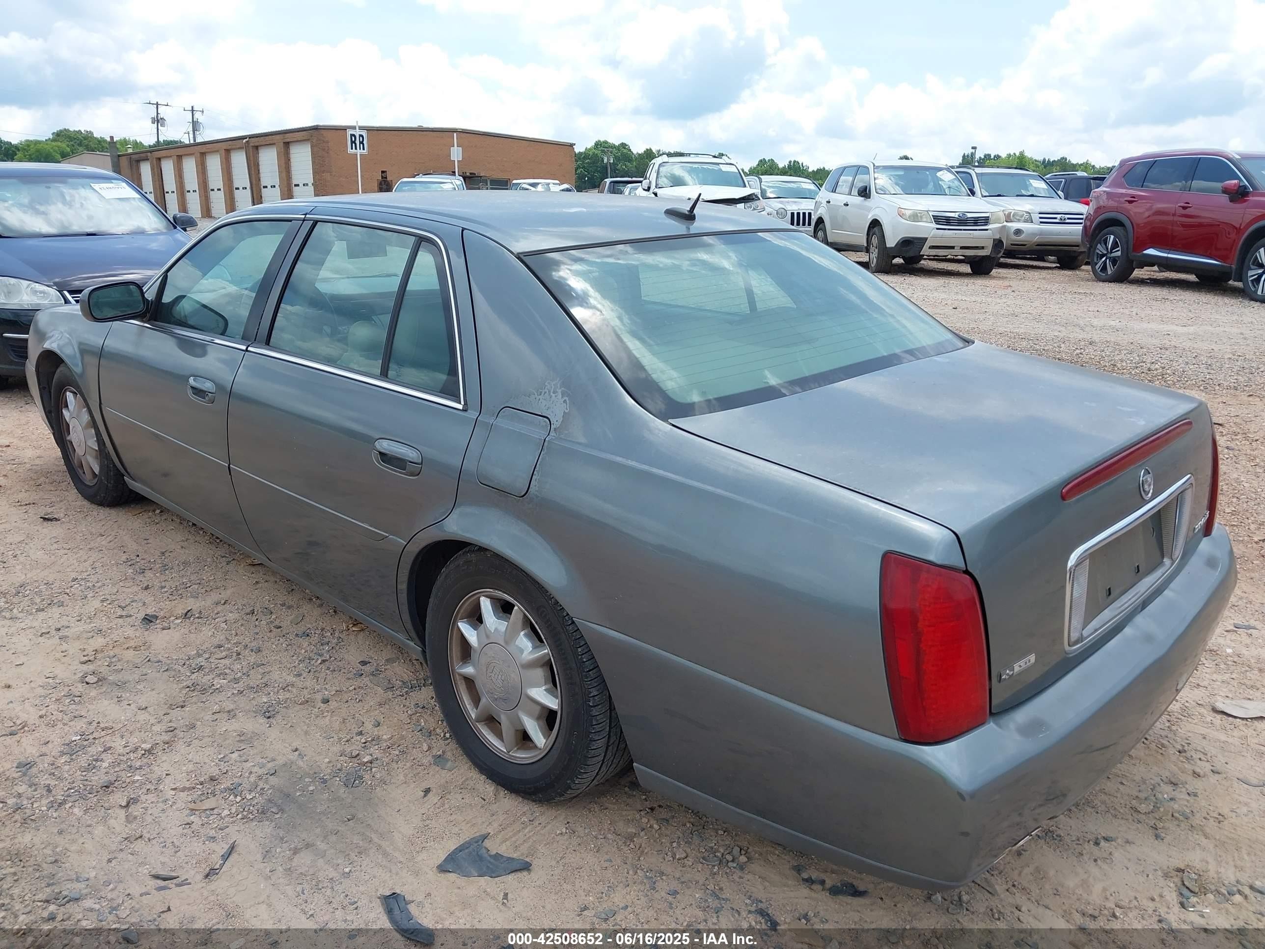 2005 Cadillac Deville Livery Gray vin: 1G6KD54Y45U207732
