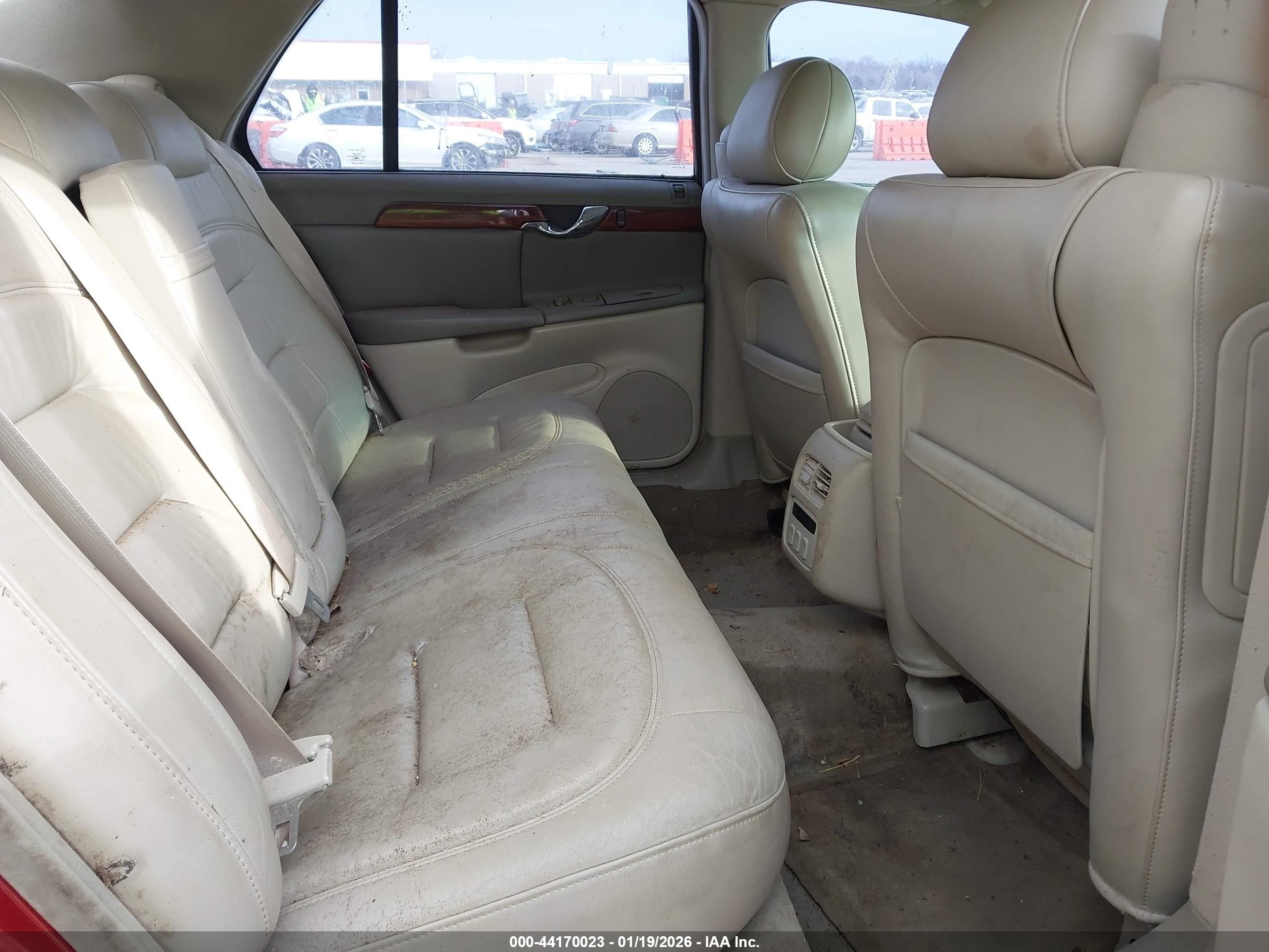 2000 Cadillac Deville Standard Red vin: 1G6KD54Y4YU267658