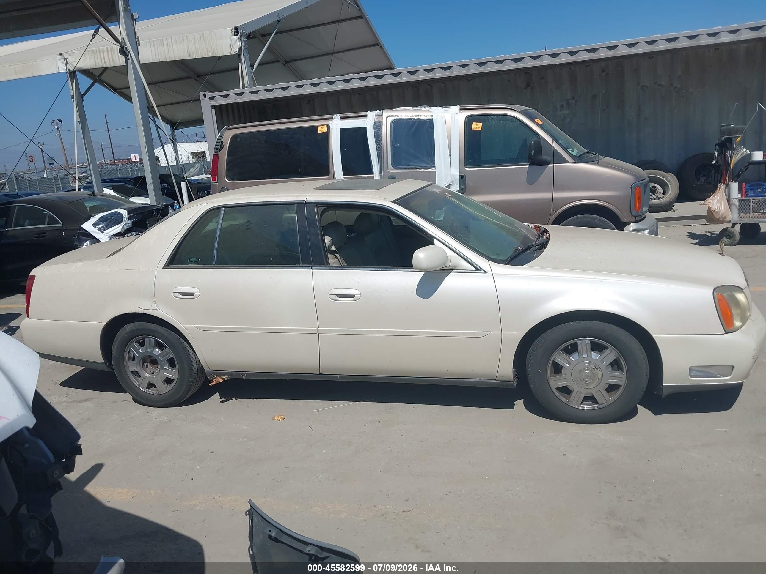 2003 Cadillac Deville Standard Cream vin: 1G6KD54Y53U129247