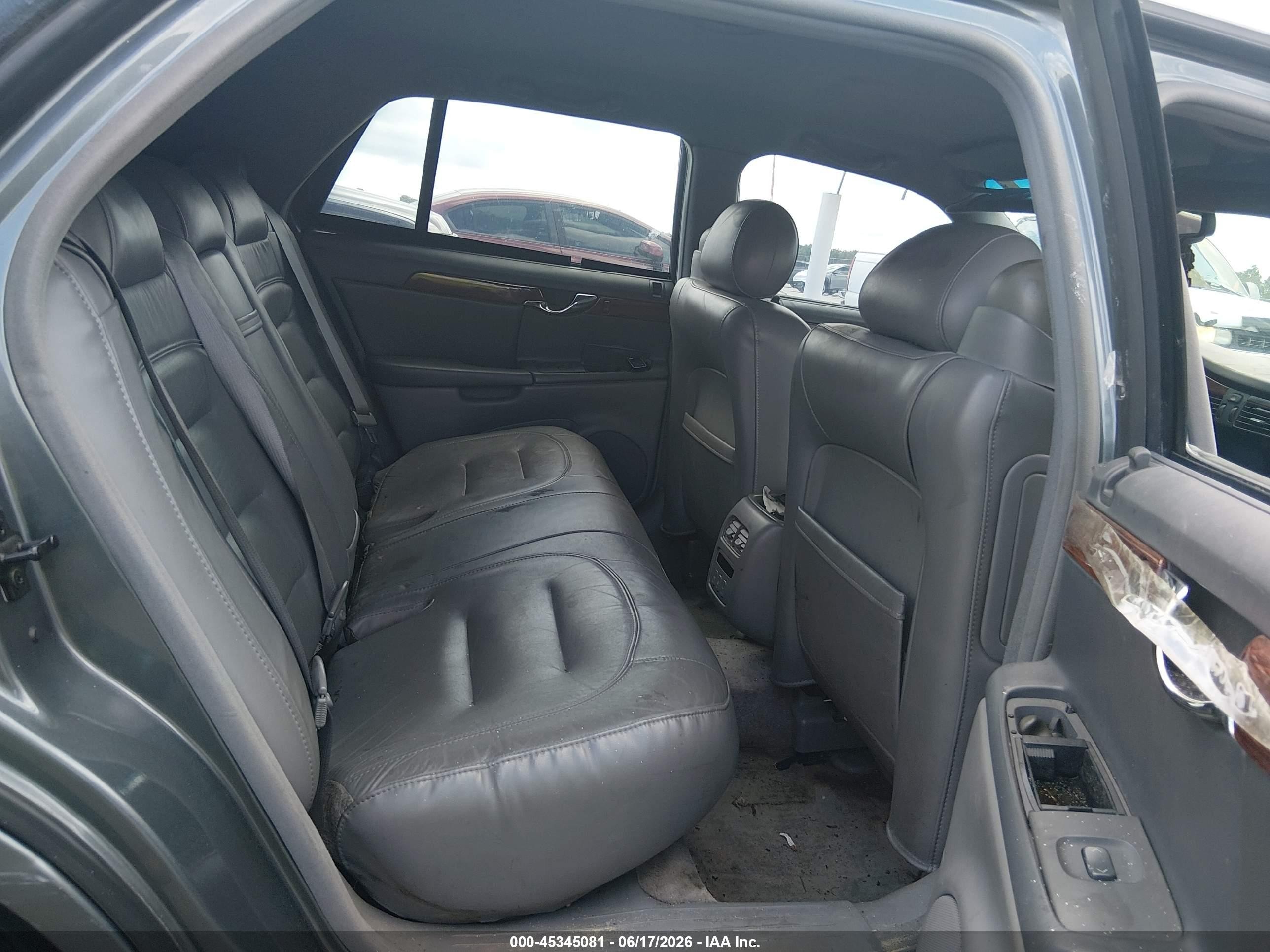 2003 Cadillac Deville Standard Gray vin: 1G6KD54Y53U170235