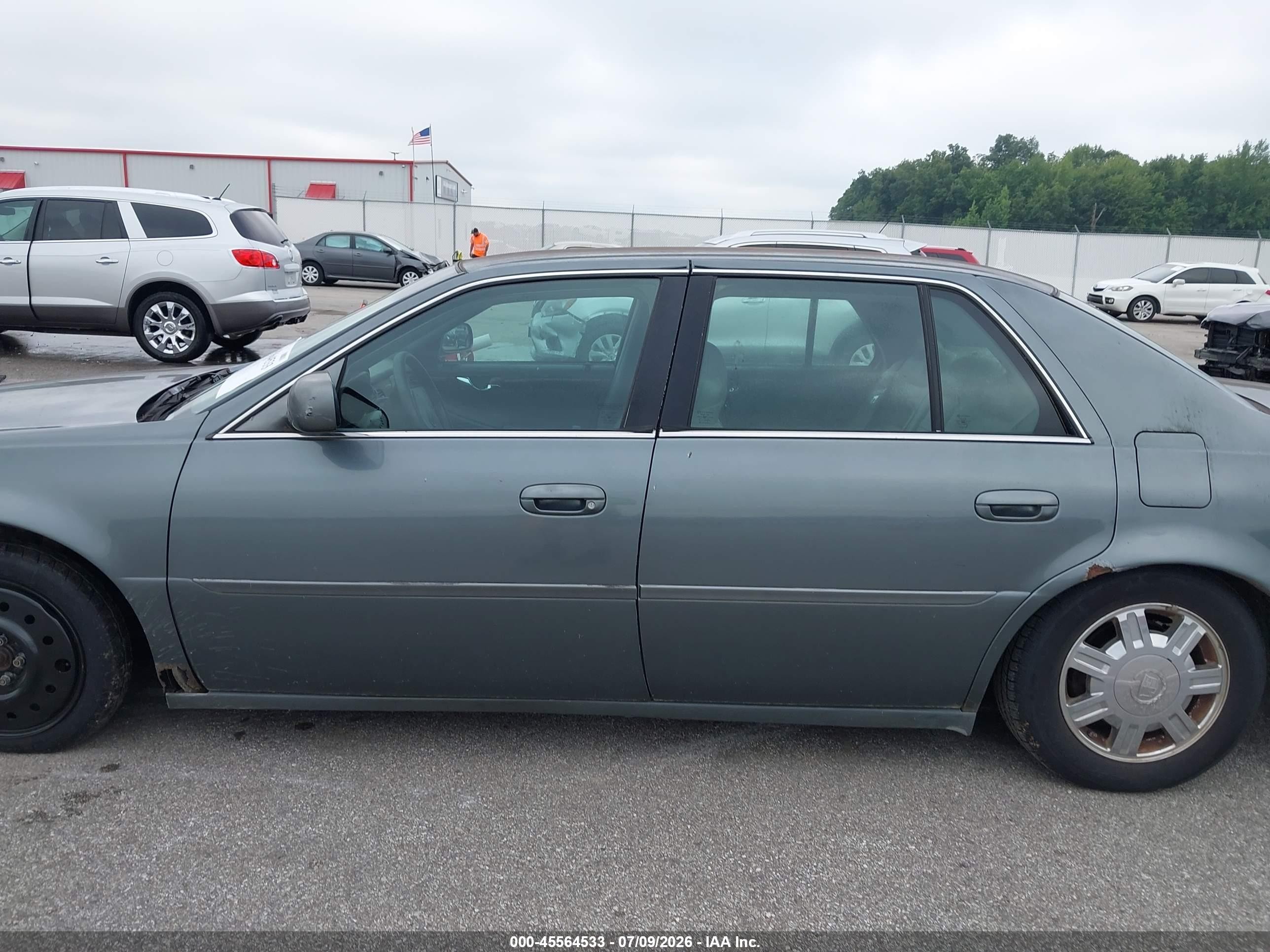 2004 Cadillac Deville   Gray vin: 1G6KD54Y54U127824