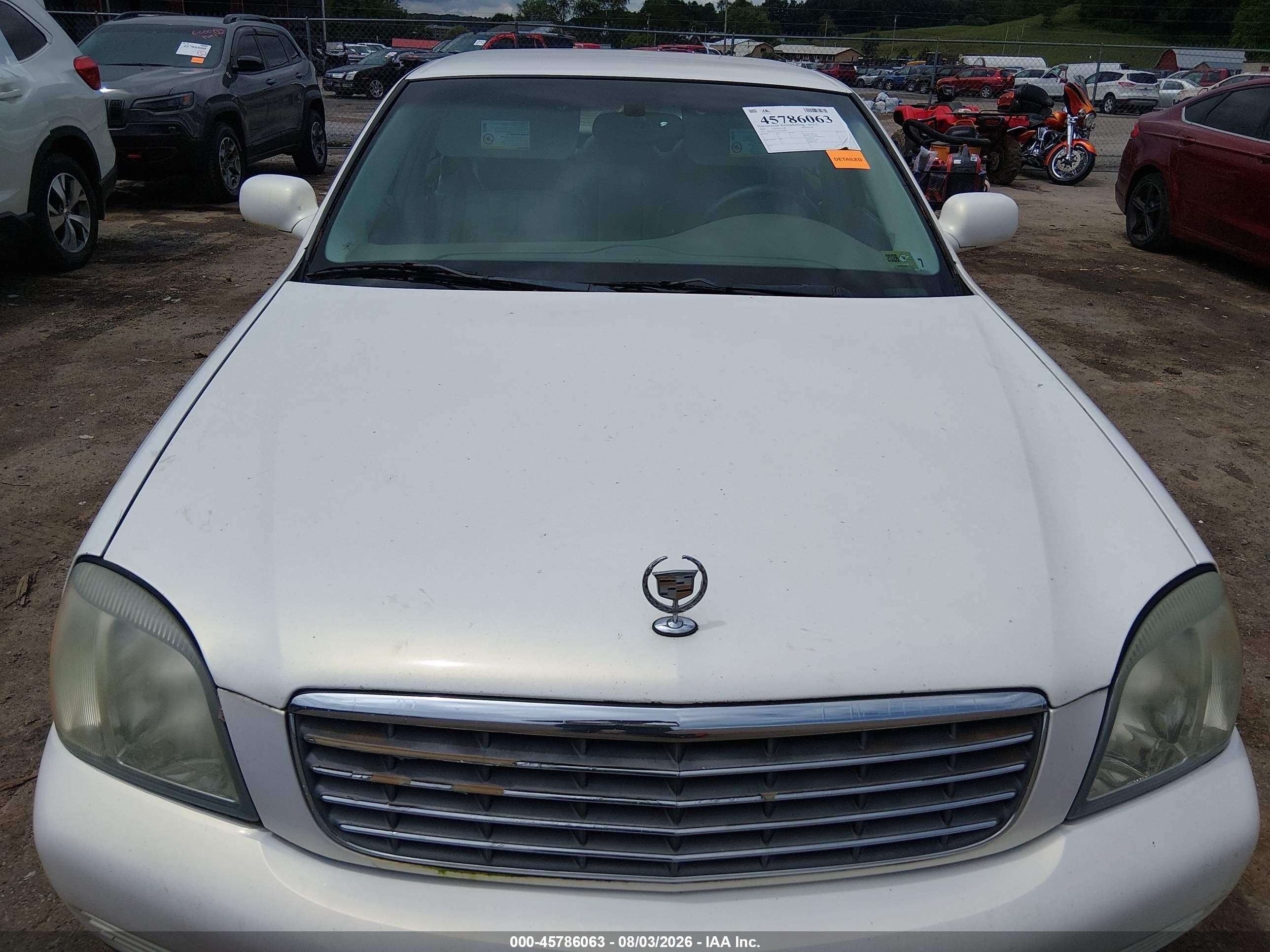 2005 Cadillac Deville Livery Pkg White vin: 1G6KD54Y55U108580