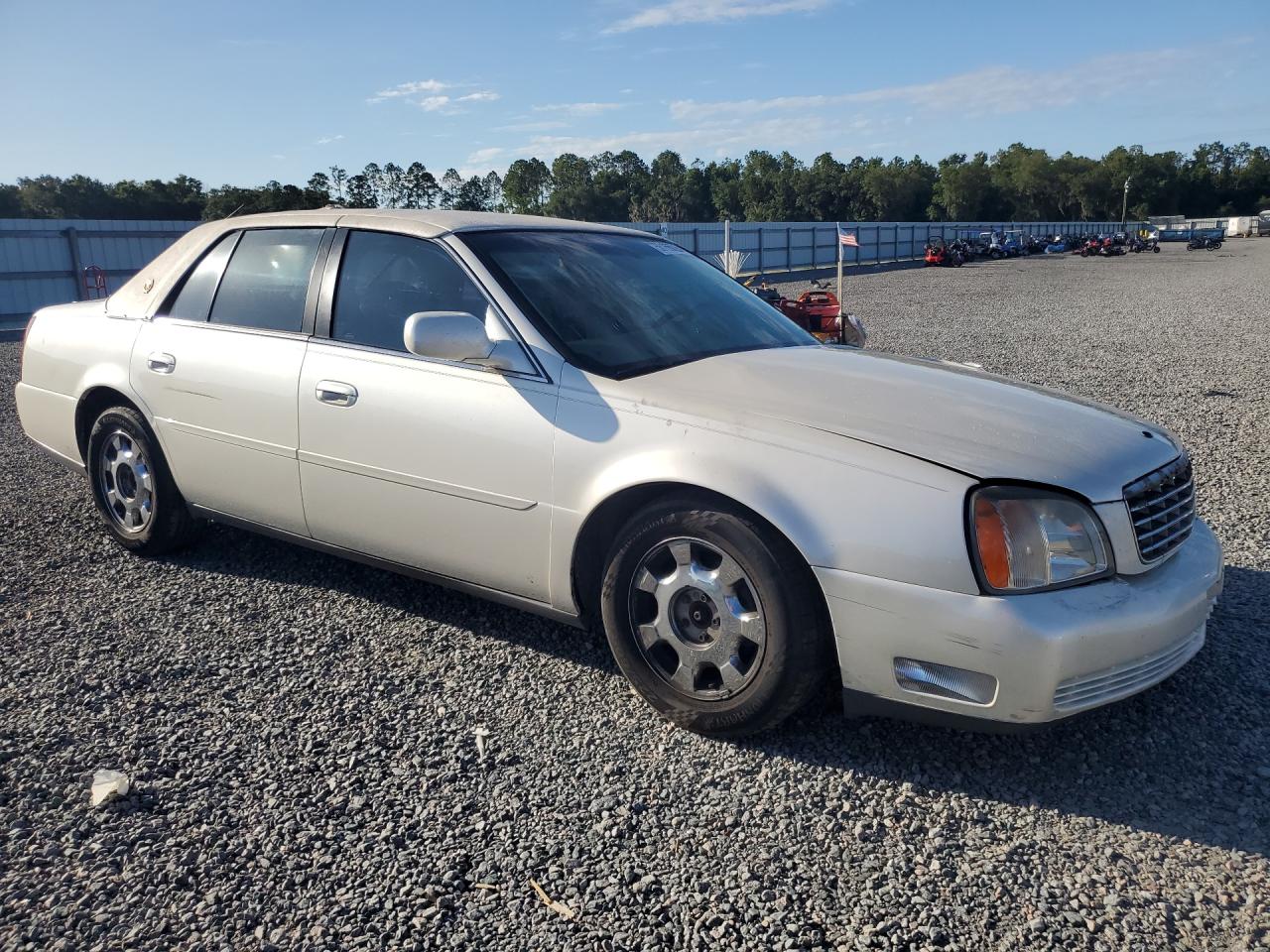 2000 Cadillac Deville White vin: 1G6KD54Y5YU244003