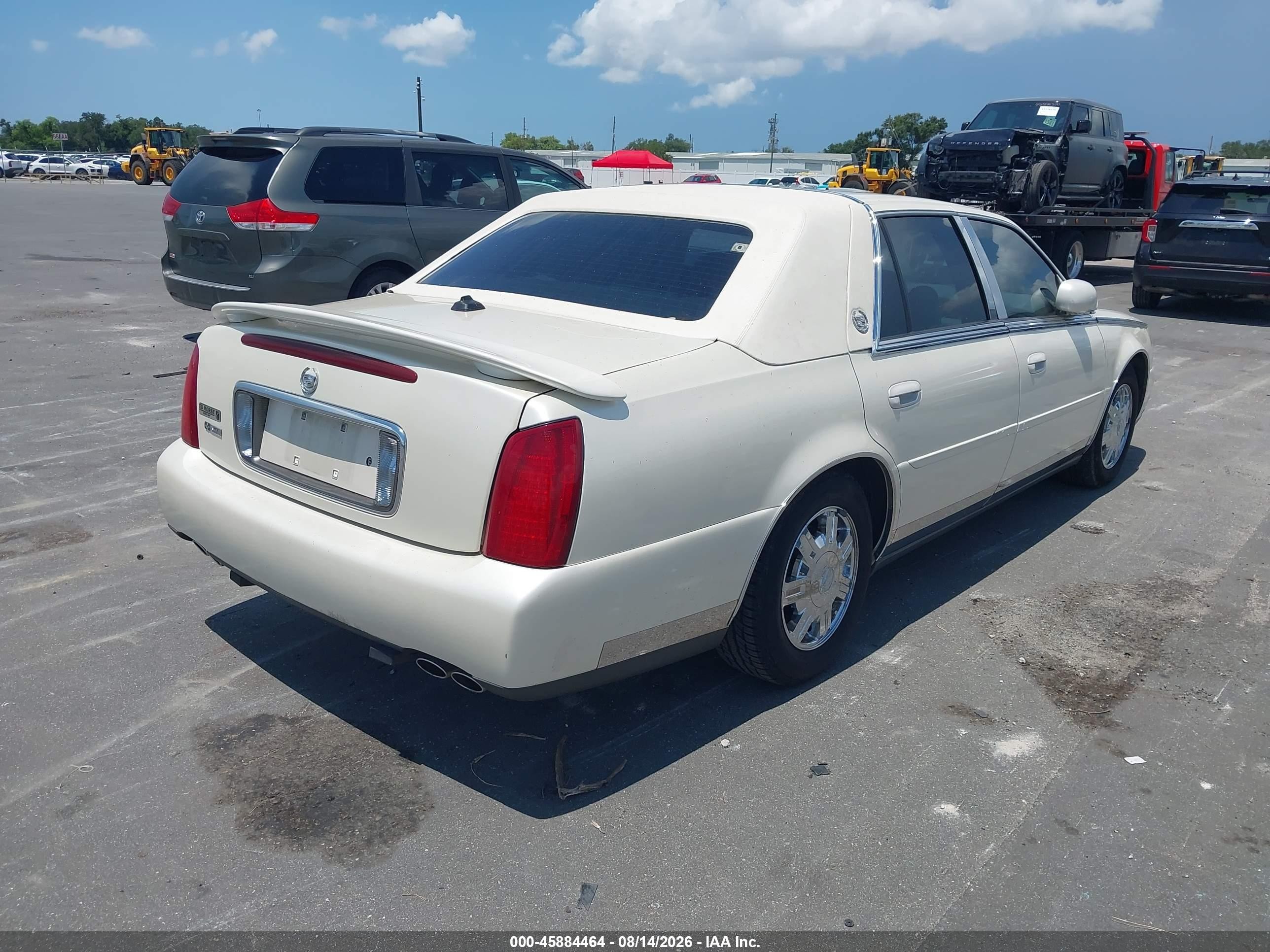 2003 Cadillac Deville Standard White vin: 1G6KD54Y63U271607