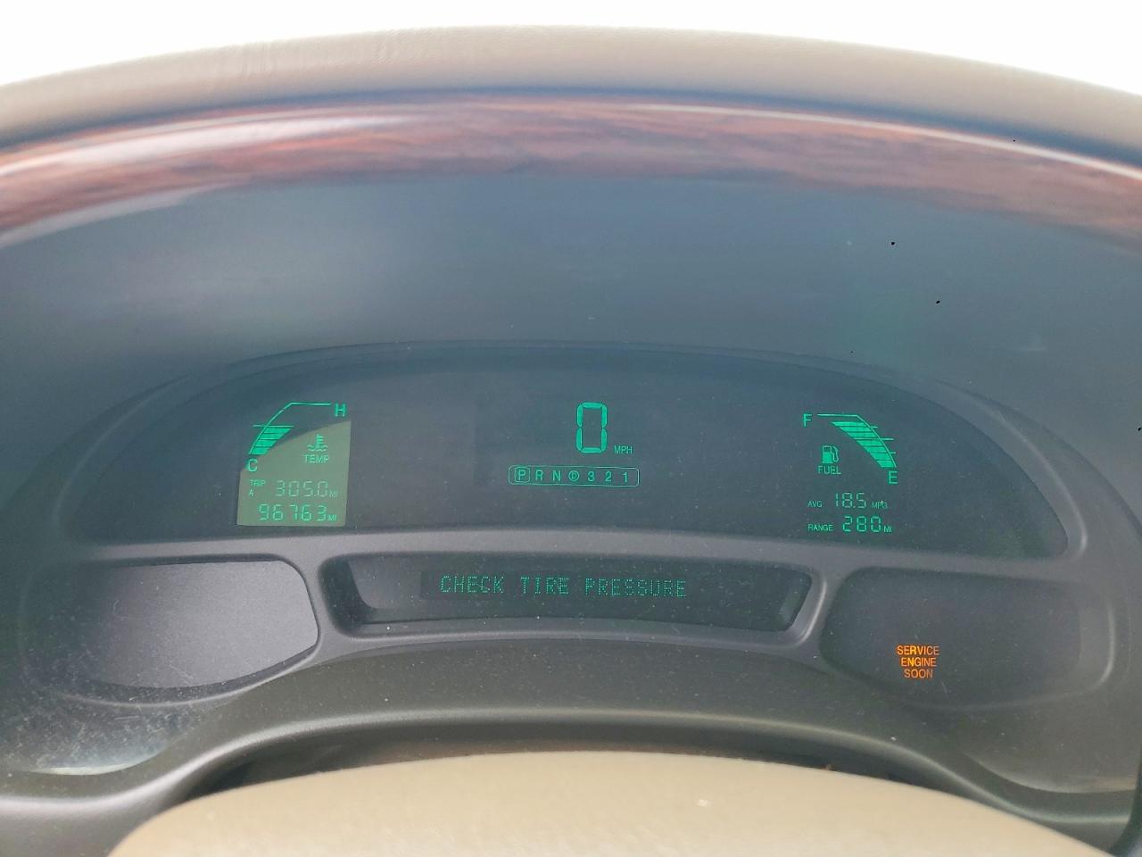 2004 Cadillac Deville White vin: 1G6KD54Y64U224515