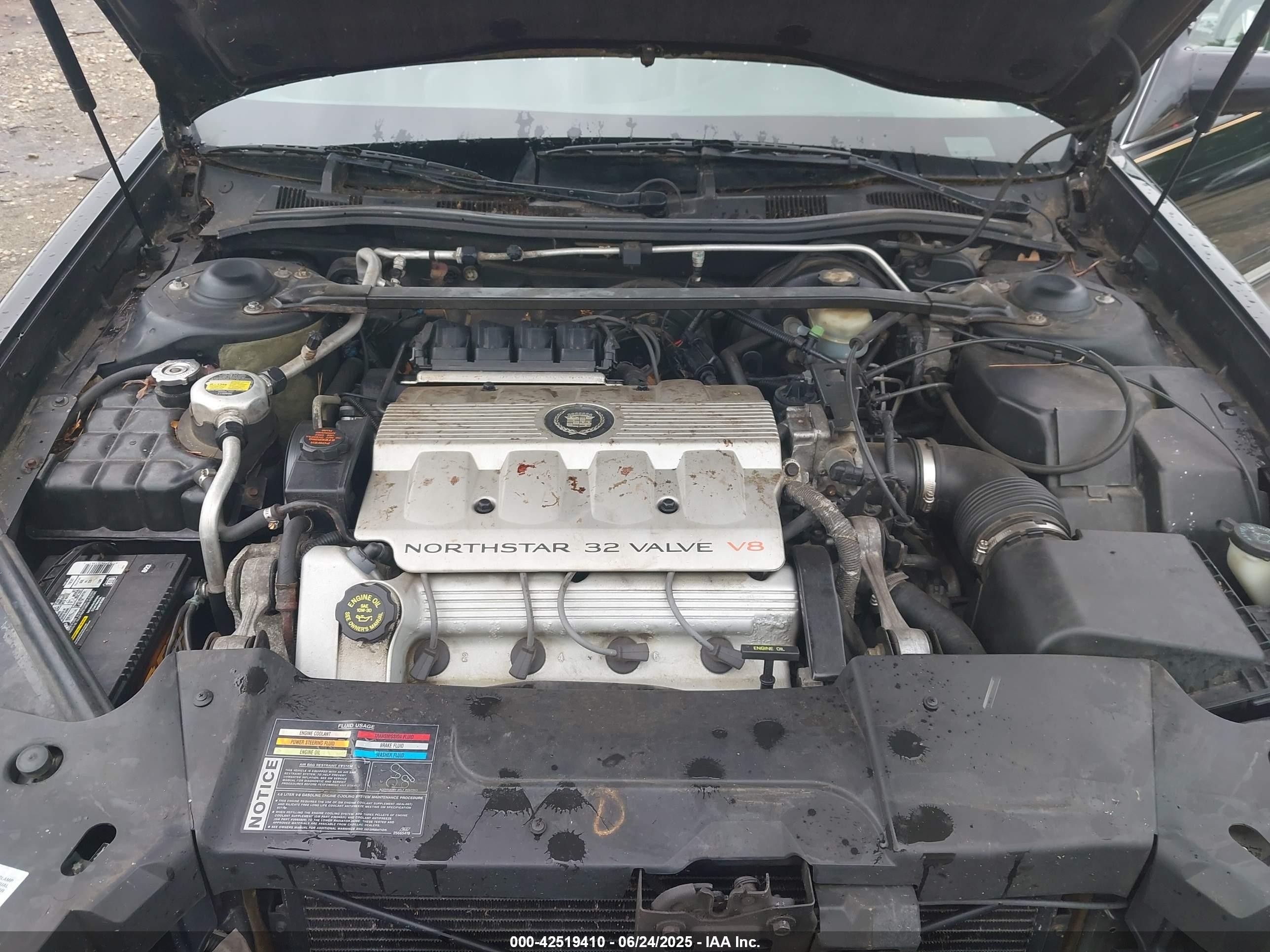 1999 Cadillac Deville Standard Черный vin: 1G6KD54Y6XU716773