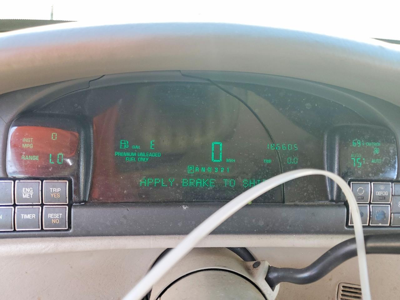 1999 Cadillac Deville White vin: 1G6KD54Y6XU809793