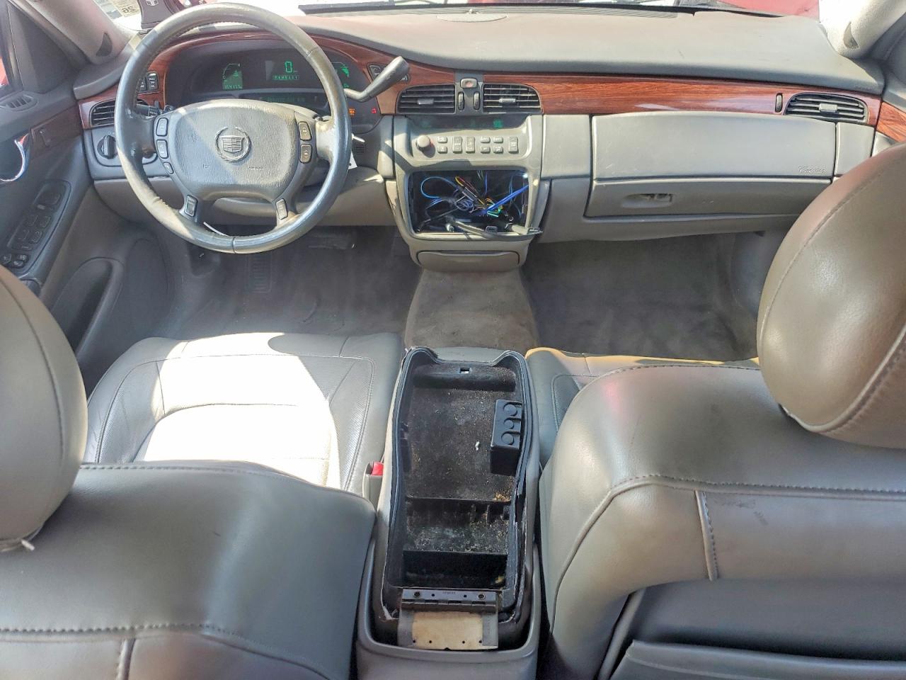 2004 Cadillac Deville Красный vin: 1G6KD54Y74U164681