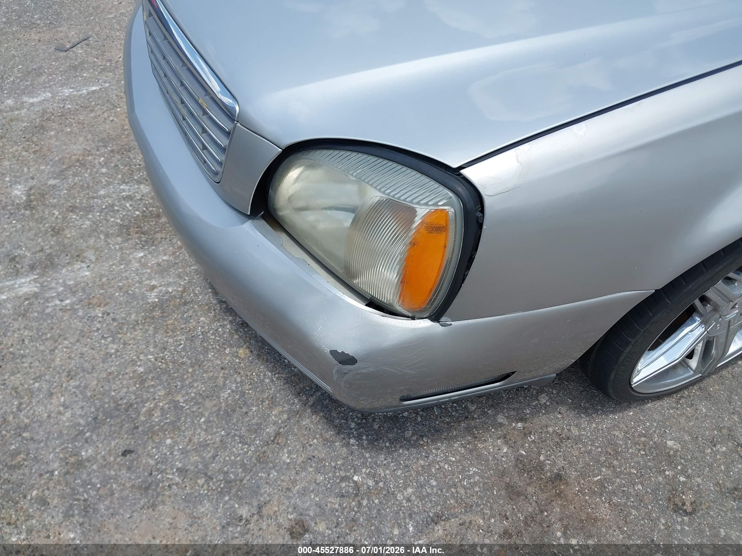 2004 Cadillac Deville Standard Silver vin: 1G6KD54Y74U244403