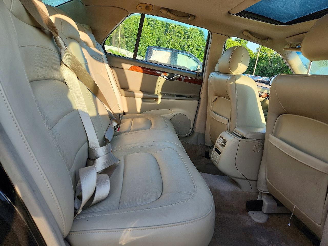 2004 Cadillac Deville Черный vin: 1G6KD54Y74U253022