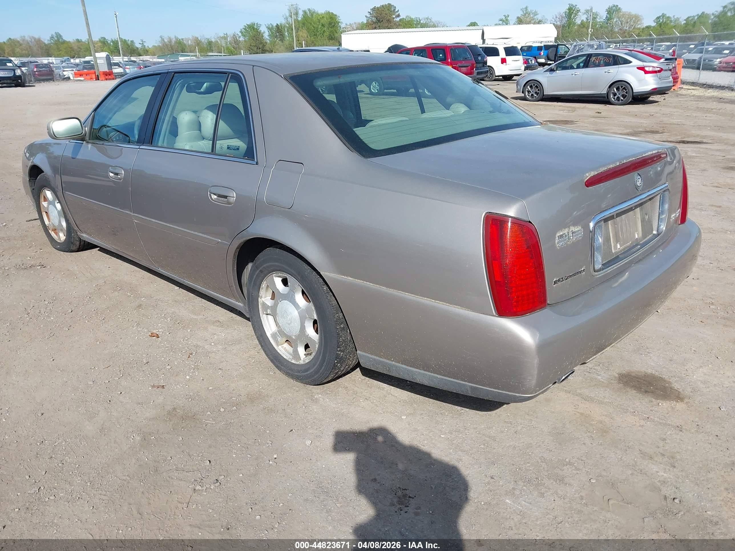 2001 Cadillac Deville Standard W/w20 Коричневый vin: 1G6KD54Y81U238122