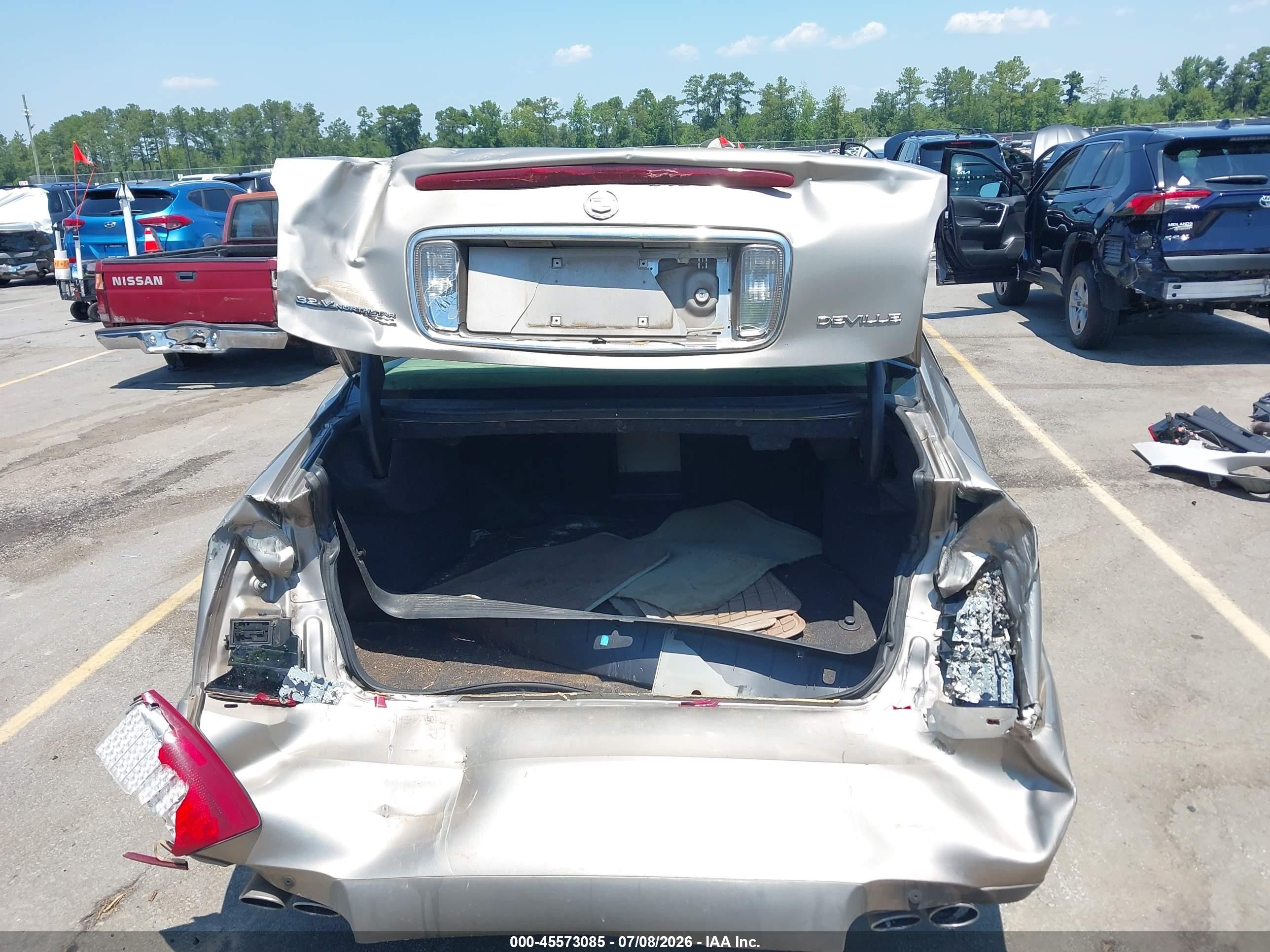 2003 Cadillac Deville Standard Золотой vin: 1G6KD54Y83U172755