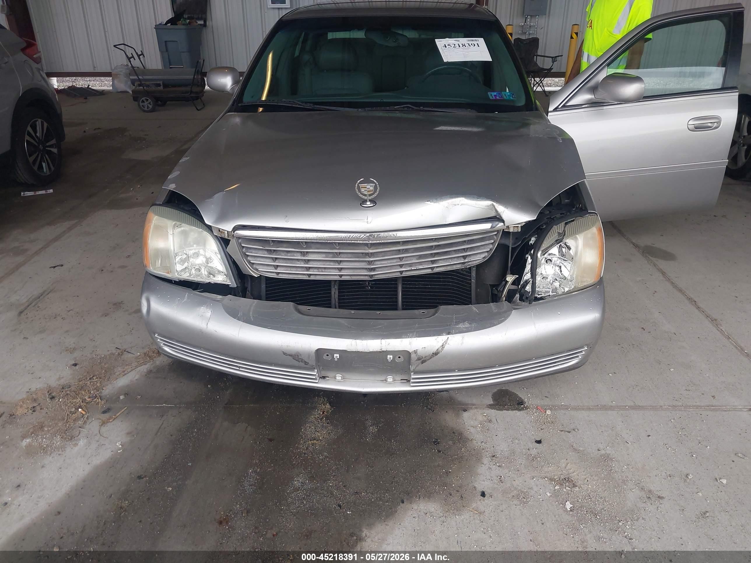 2005 Cadillac Deville Standard Silver vin: 1G6KD54Y85U183693