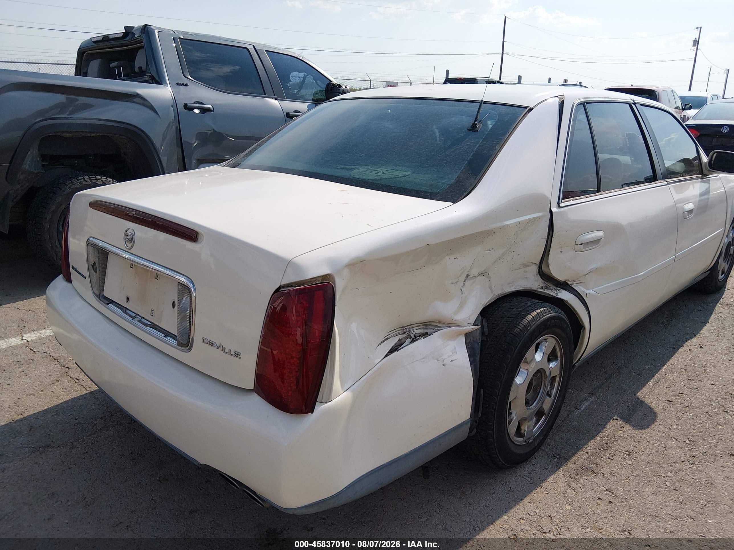 2002 Cadillac Deville   White vin: 1G6KD54Y92U215272