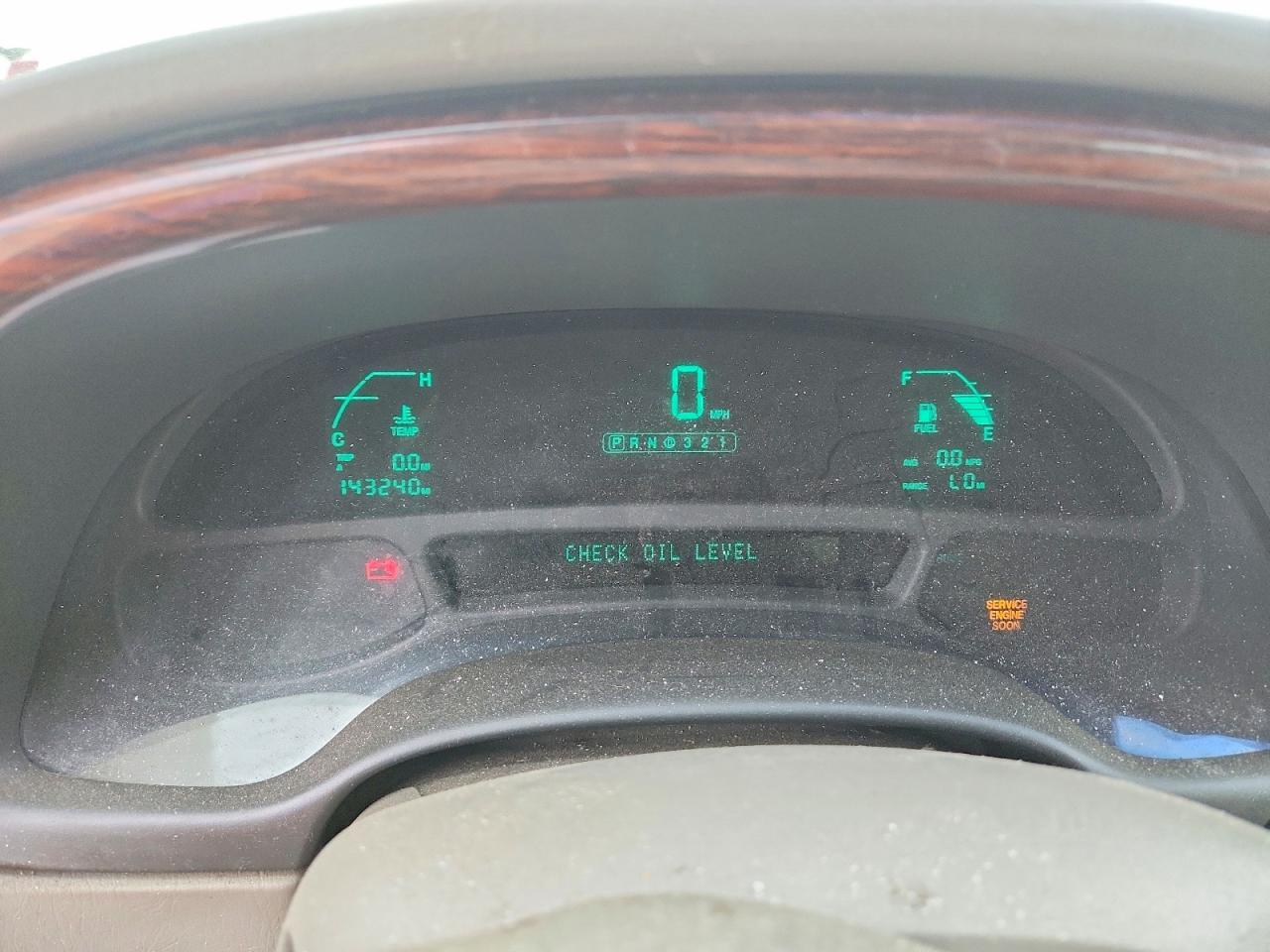 2004 Cadillac Deville White vin: 1G6KD54Y94U138034