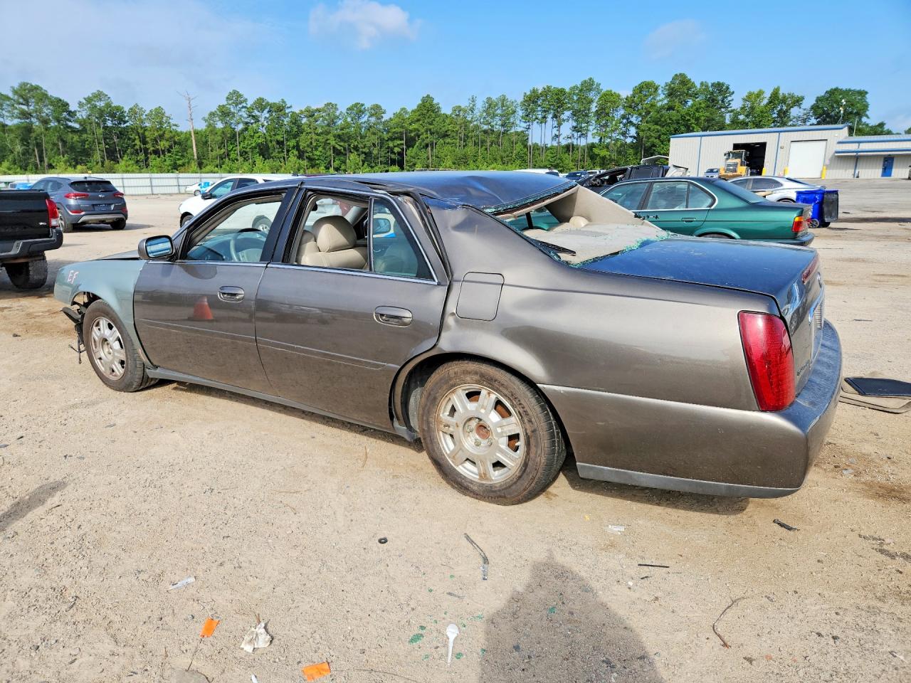 2003 Cadillac Deville Brown vin: 1G6KD54YX3U211748