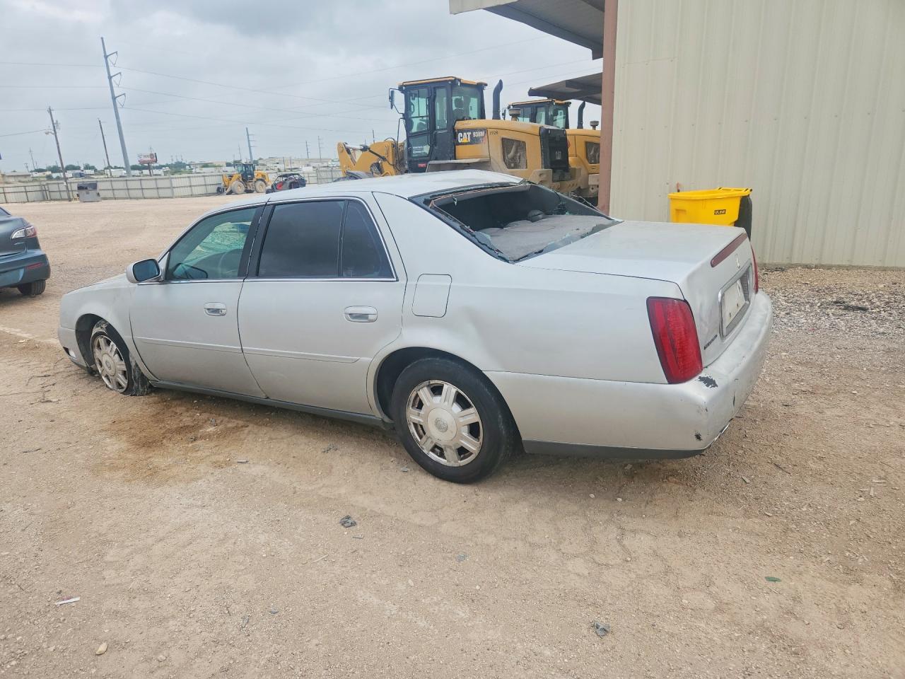 2003 Cadillac Deville Silver vin: 1G6KD54YX3U235838